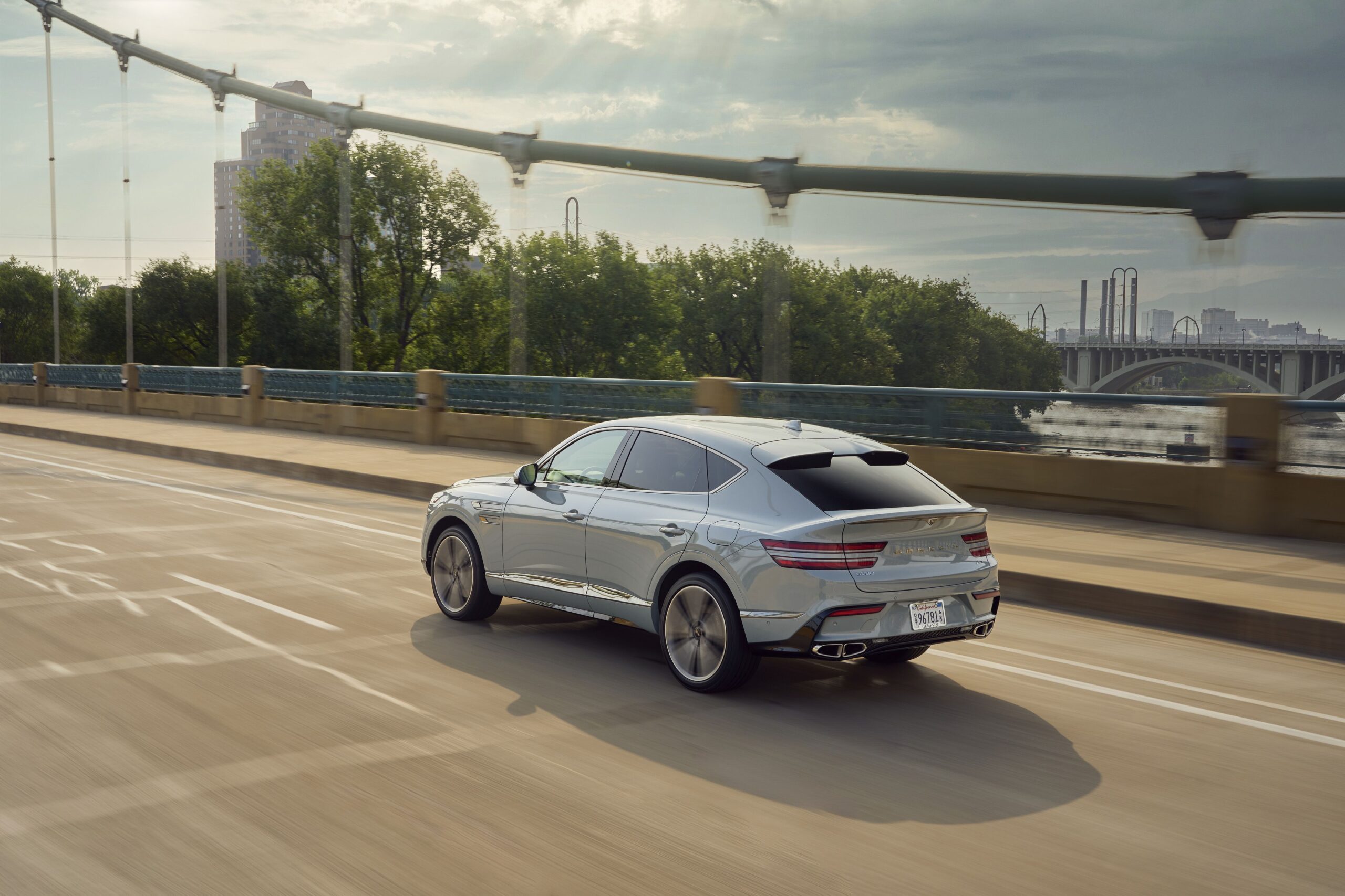 2025 Genesis GV80 Coupe Offers Supercharged Luxury