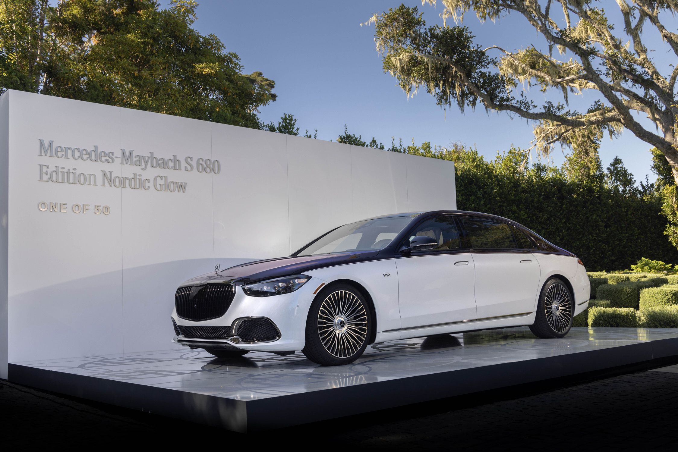 View Photos of the 2025 Mercedes-Maybach S680 Edition Nordic Glow