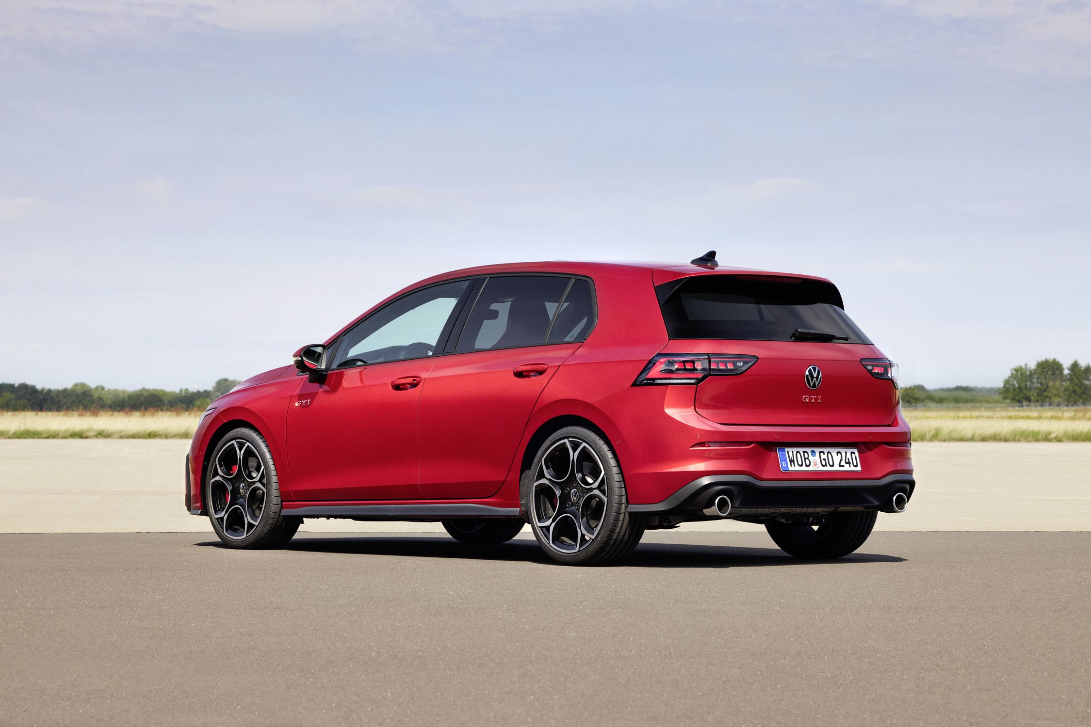 Euro-Spec 2025 Volkswagen Golf GTI Previews Changes Good and Bad