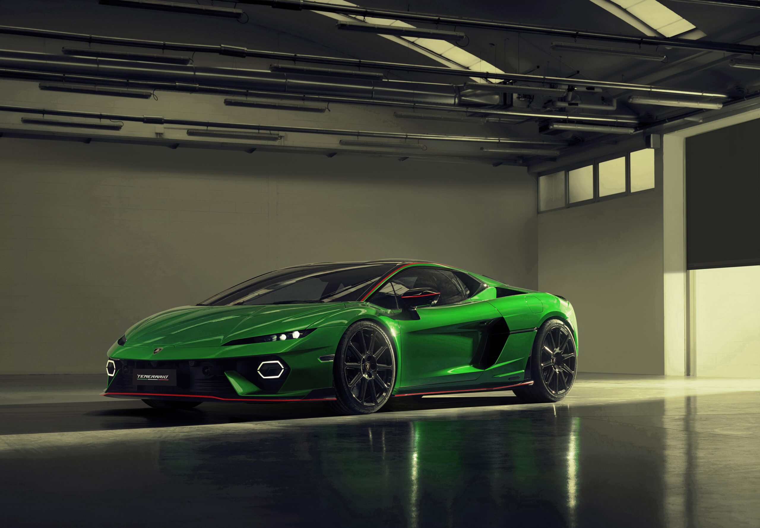 907-HP 2025 Lamborghini Temerario Ditches V-10 for V-8 Hybrid