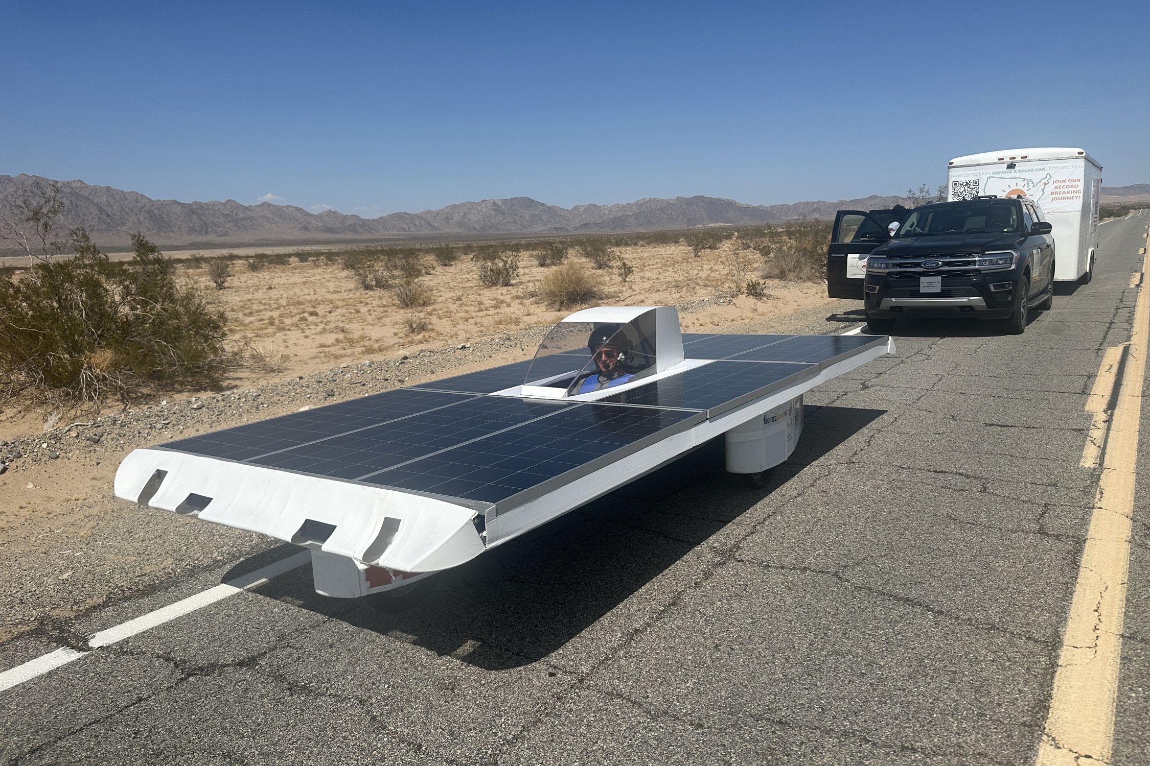 Solar-Powered Vehicle Makes a Cannonball Run and Sets a New Record