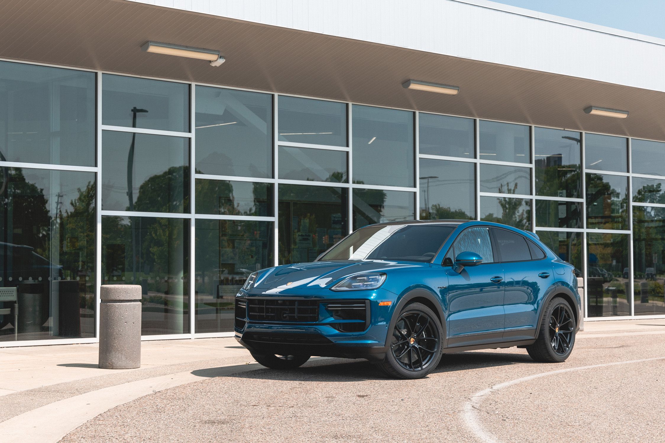 2027 Porsche Cayenne Hybrid