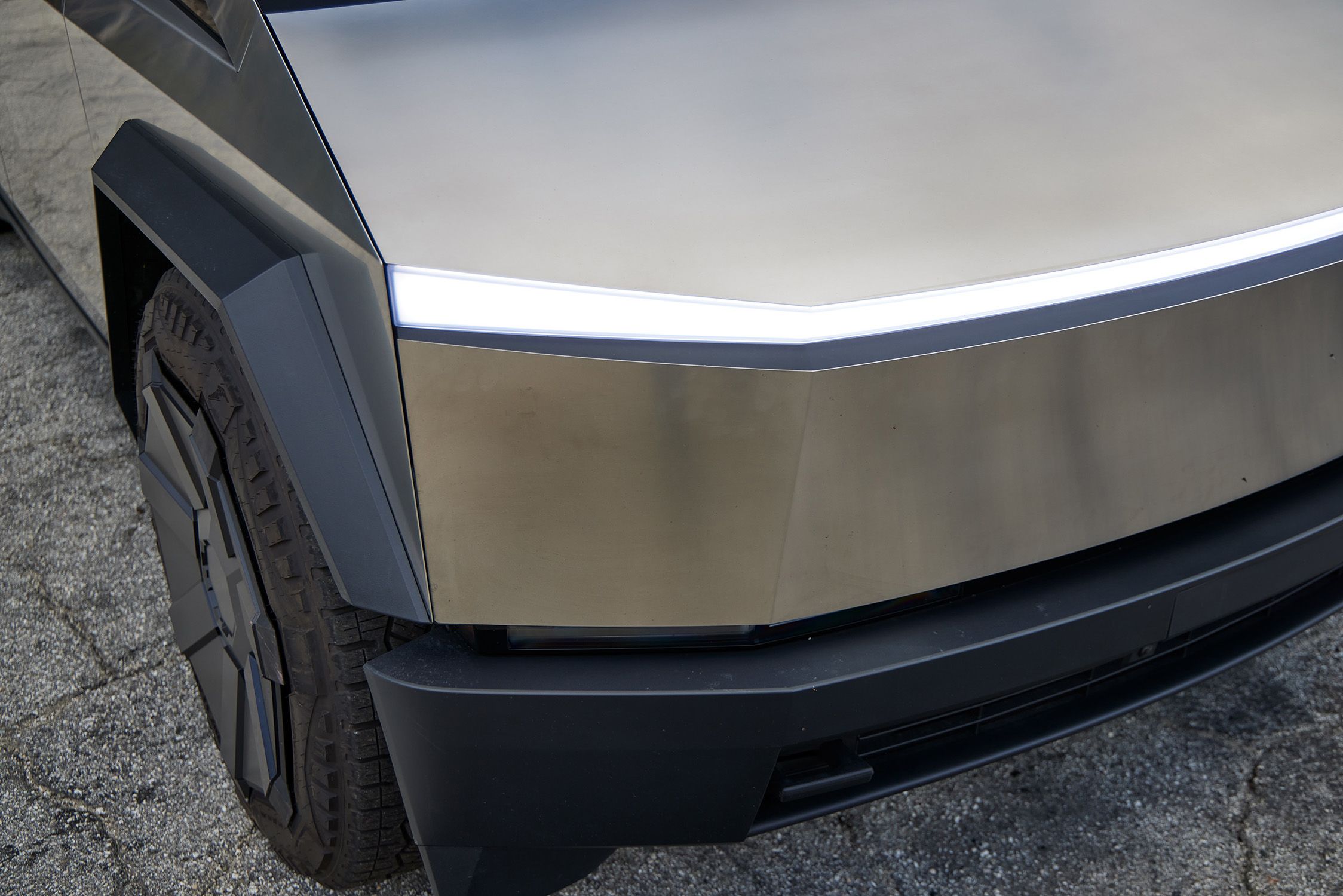 Report: Tesla Robotaxi Finally Set to Be Unveiled in a Month