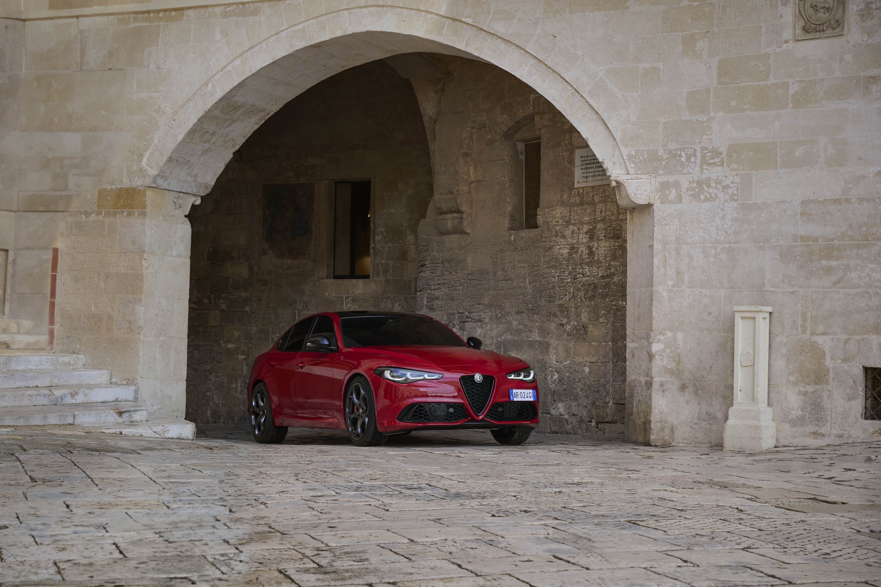 Alfa Romeo Consolidates 2025 Lineup with One Trim per Model