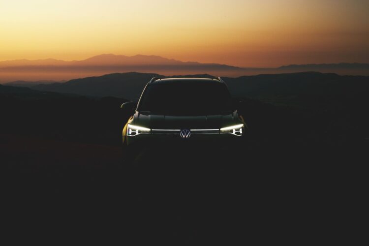 2025 Volkswagen Taos Facelift Teased ahead of Tomorrow’s Debut