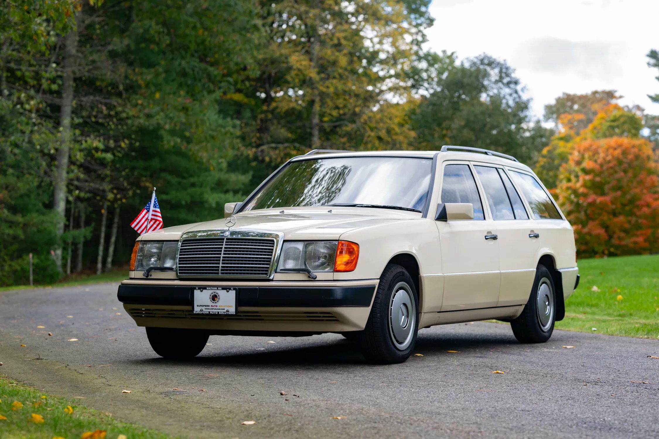 1989 Mercedes-Benz 300TE For Sale on Bring a Trailer Has Hollywood and Diplomatic History