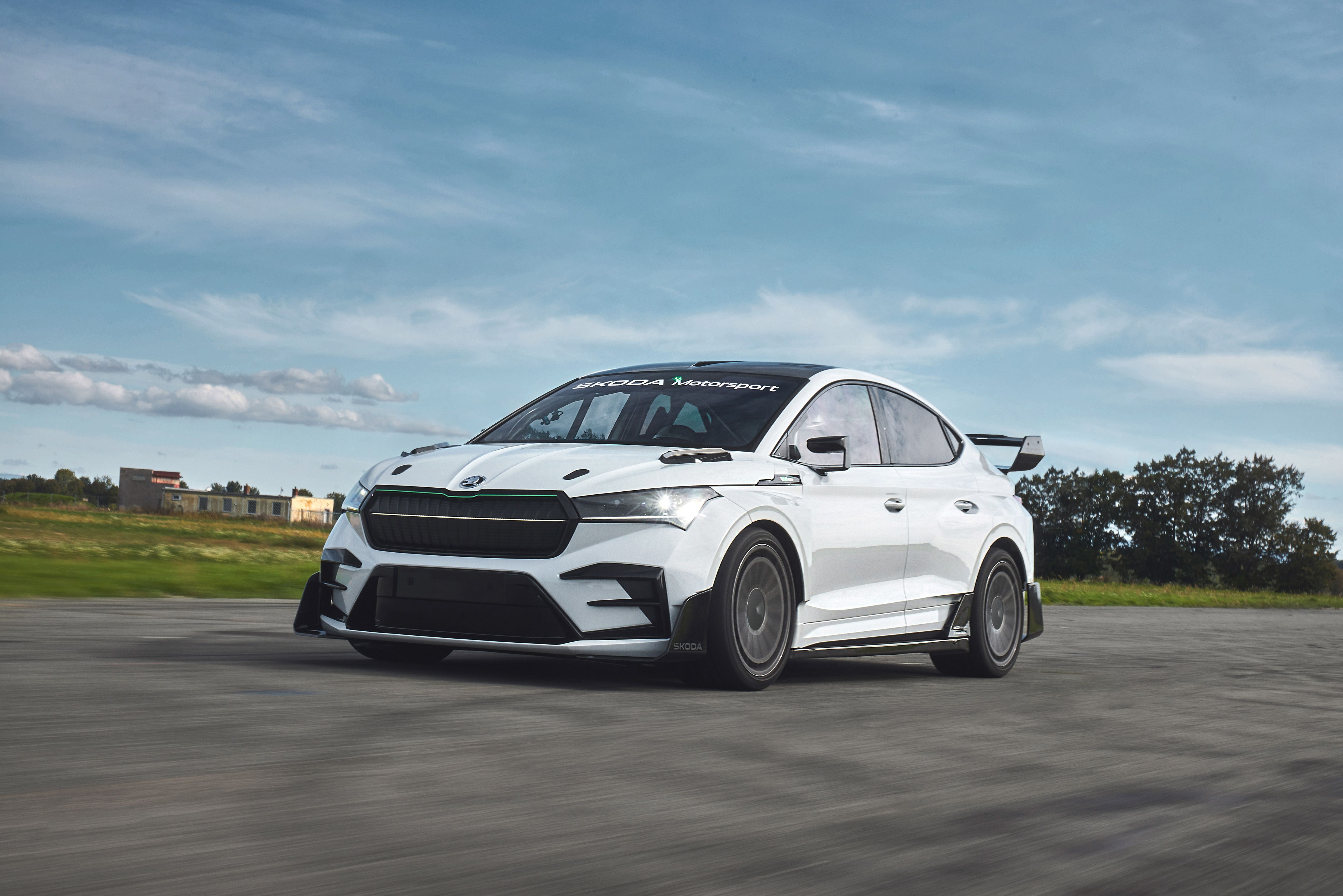 Skoda Shows That EVs Can Be Cool with Enyaq Race Car Concept