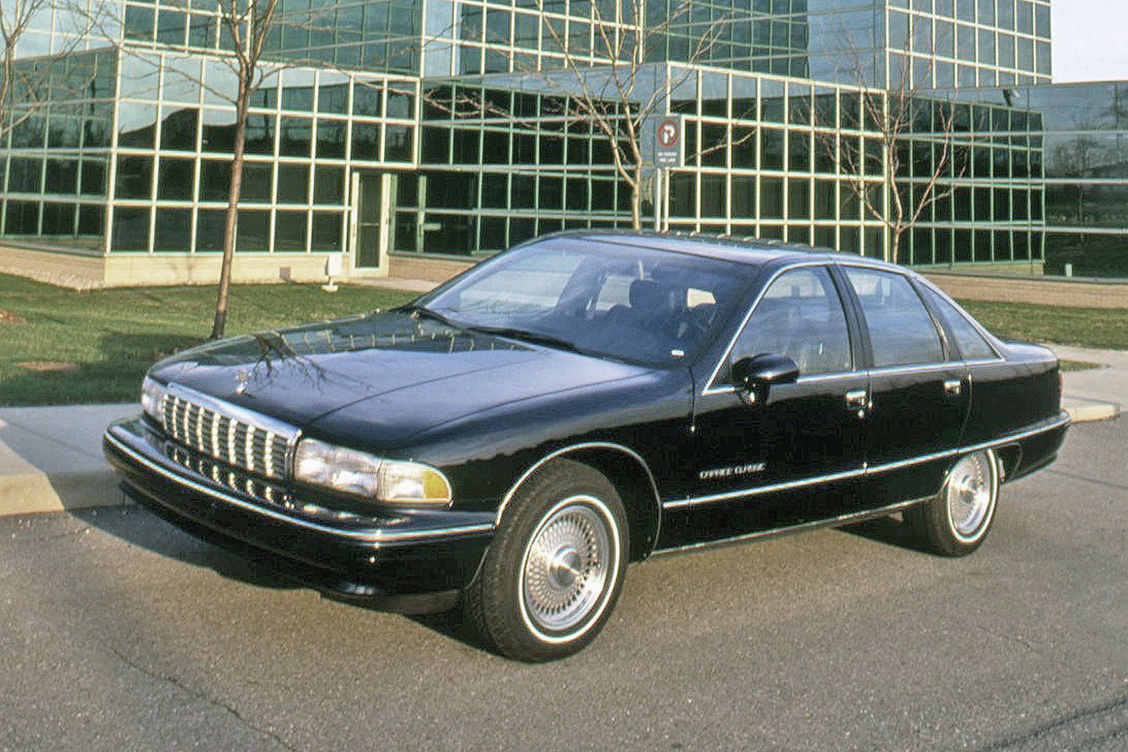 View Photos of the 1991 Chevrolet Caprice Classic