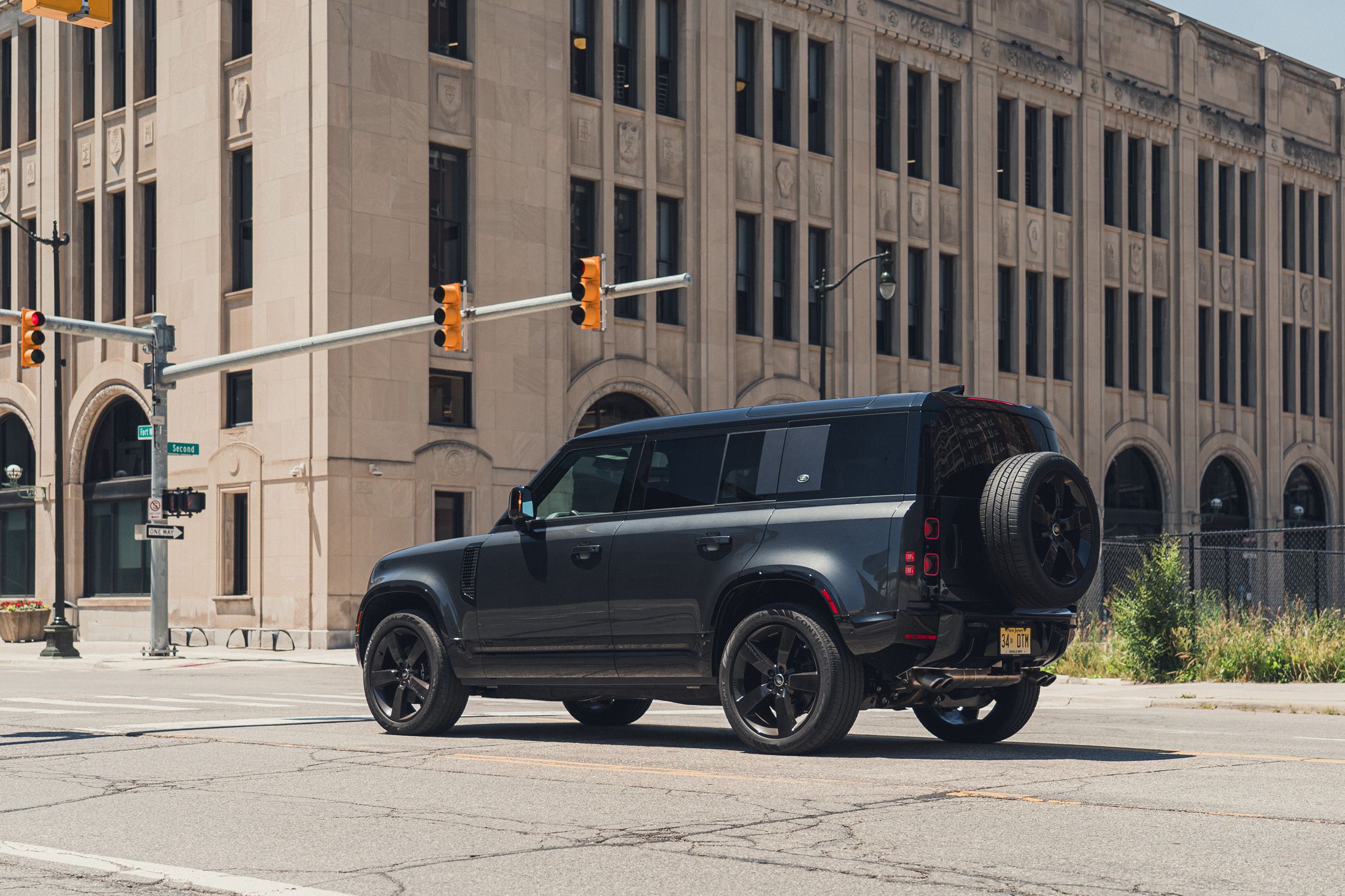 View Exterior Photos of the 2023 Land Rover Defender 110 V8