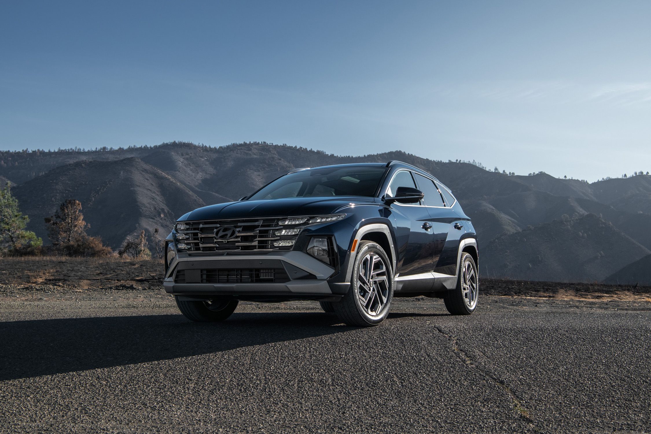 Hyundai Tucson, Santa Cruz Recalled Due to a Risk of Rolling Away