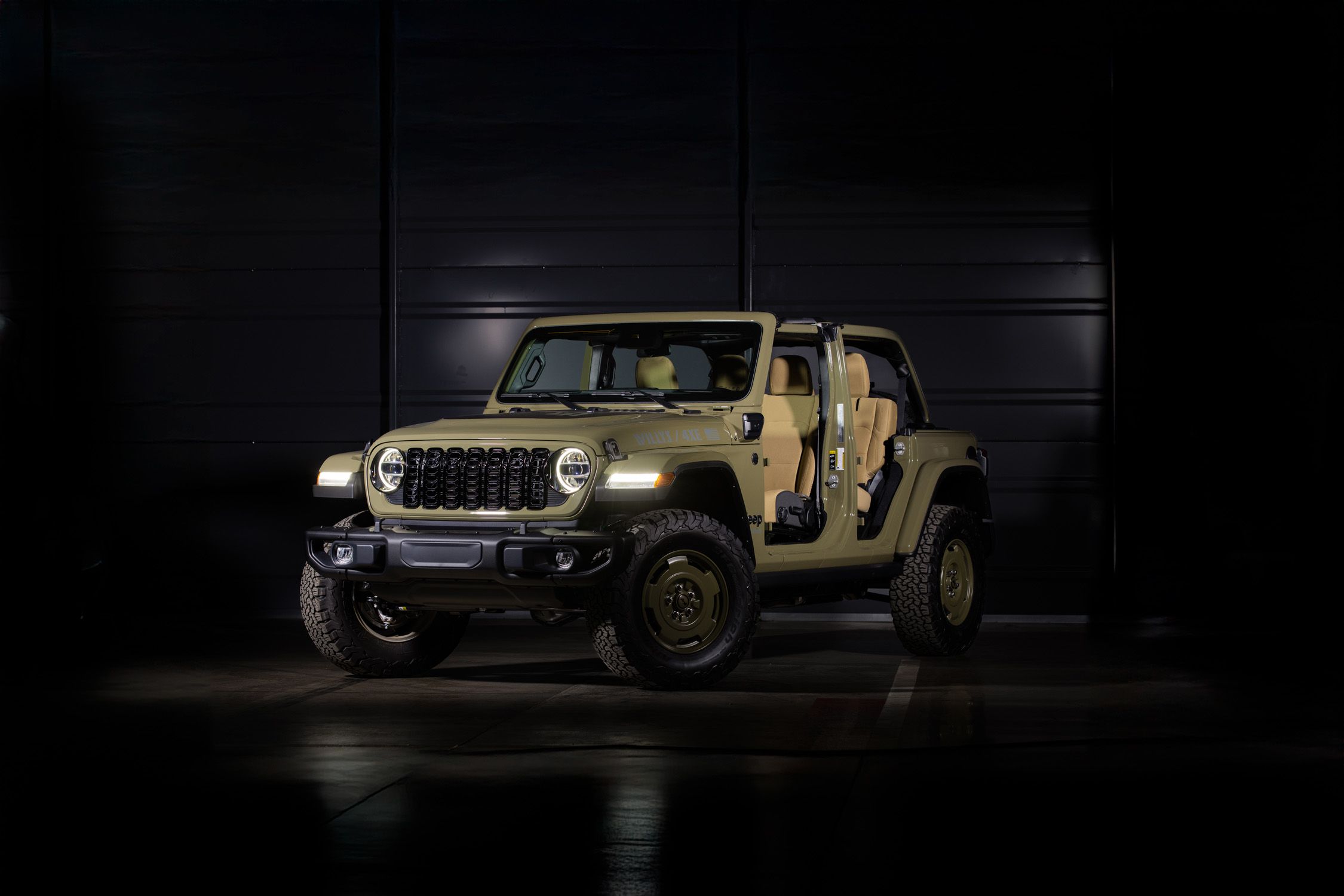 View Photos of the 2025 Jeep Wrangler 4xe Willys ’41