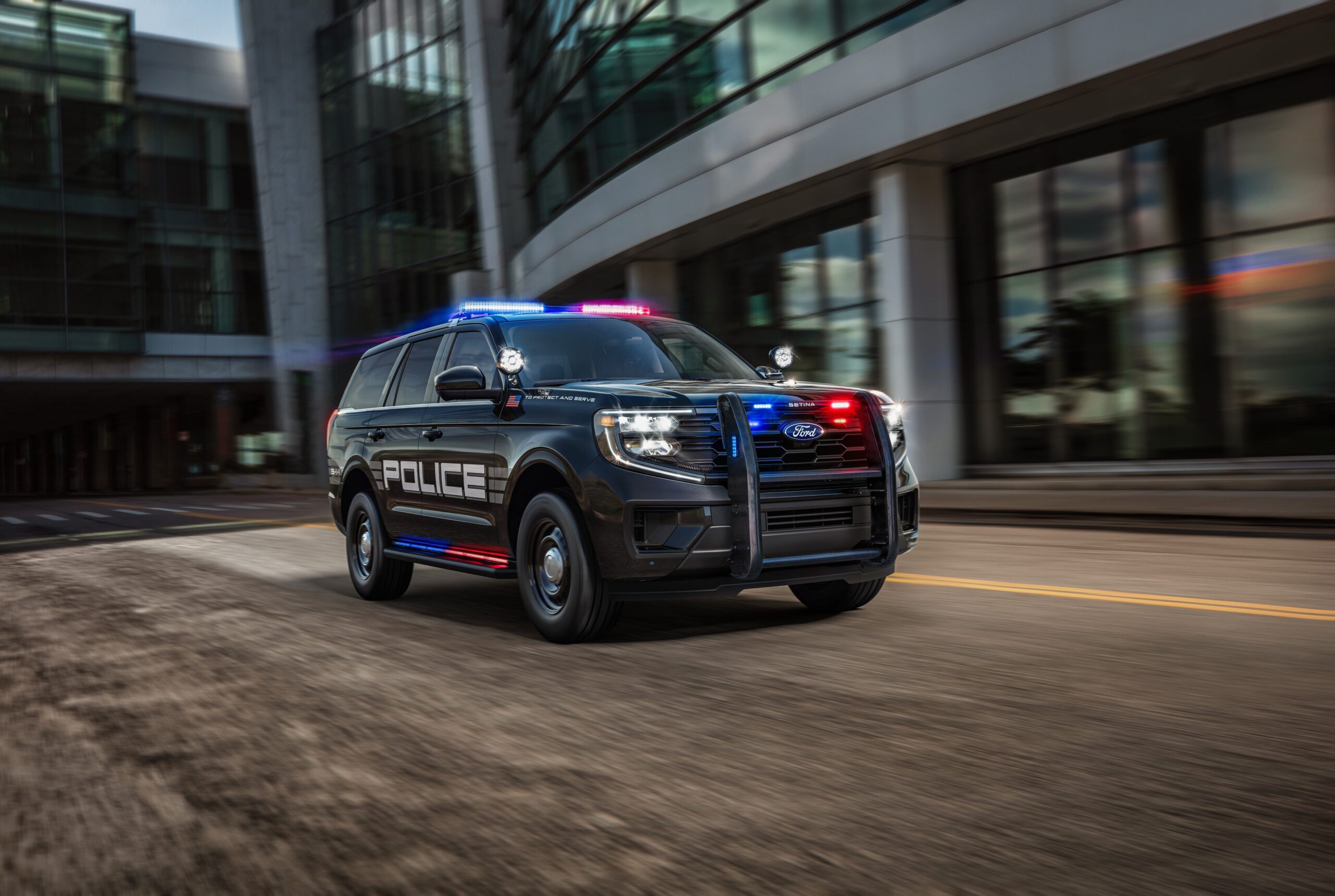 2025 Ford Expedition SSV Is a New Paddy Wagon Ready for Police Duty