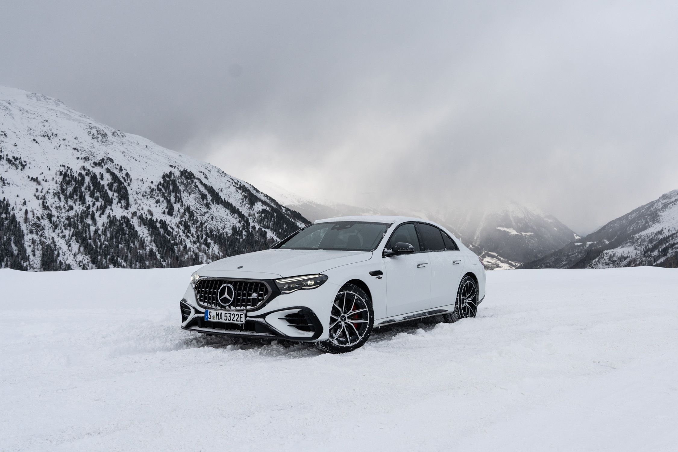 View Exterior Photos of the 2025 Mercedes-AMG E53