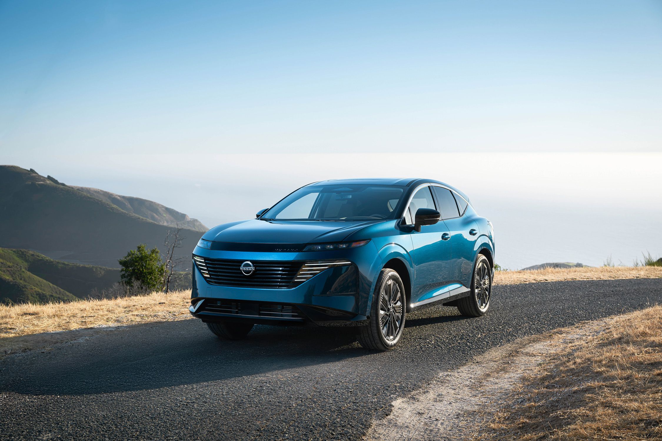 2025 Nissan Murano Starts at $41,860, Higher Trims Now Get Standard AWD