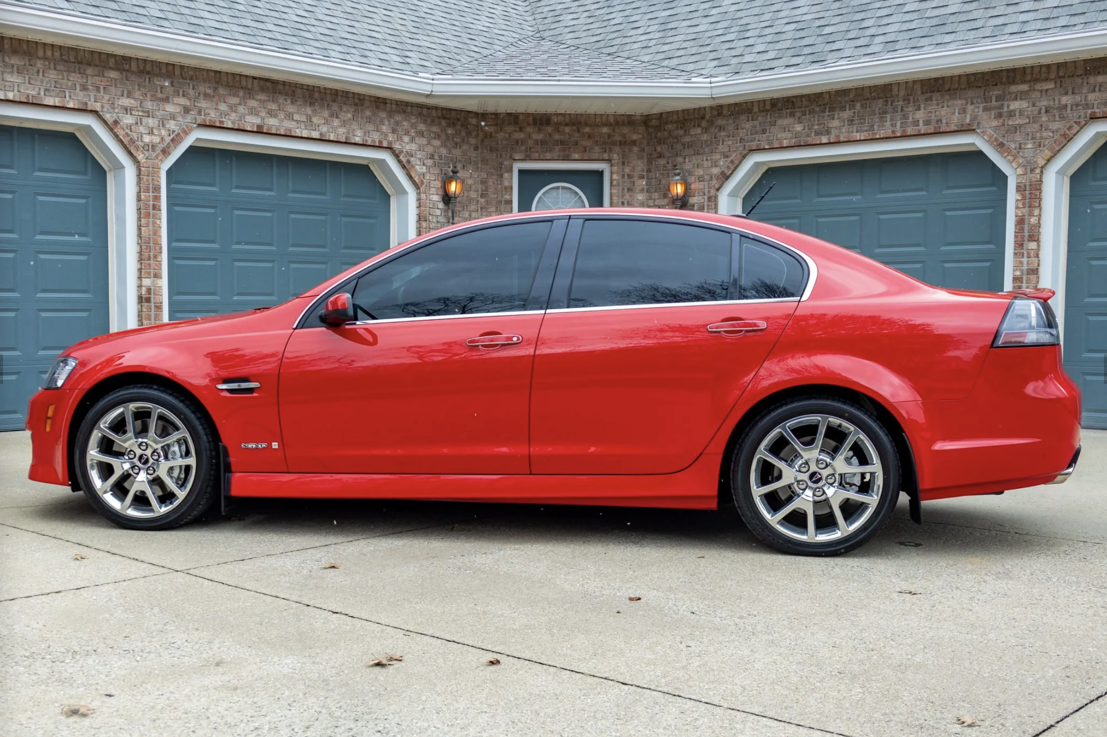 2009 Pontiac G8 GXP Is Today’s Bring a Trailer Find