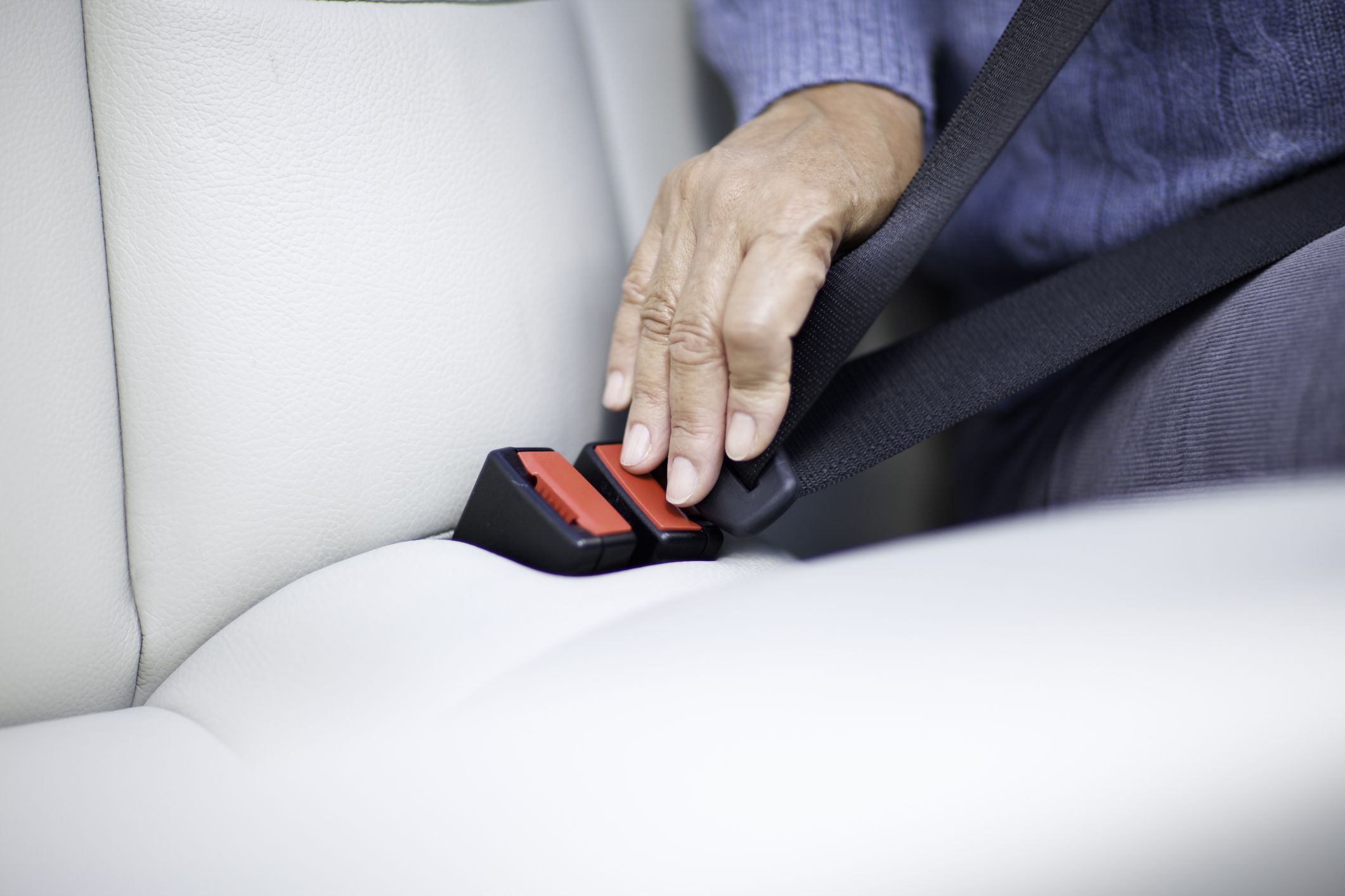 Seatbelt Reminders Will Be Chiming More, for Passengers’ Own Good