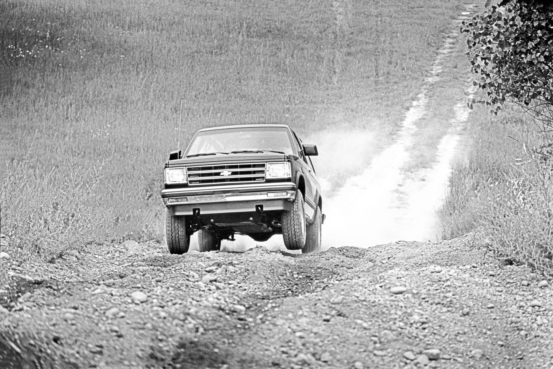 View Photos of the 1983 Chevrolet S-10 Blazer 4×4