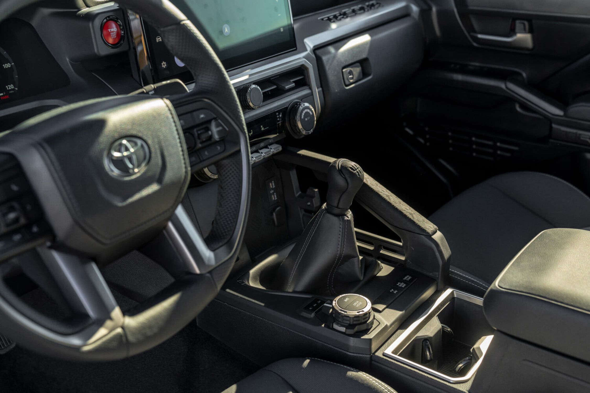 2025 Toyota 4Runner Lacks a Manual Because Nobody’s Asking for It