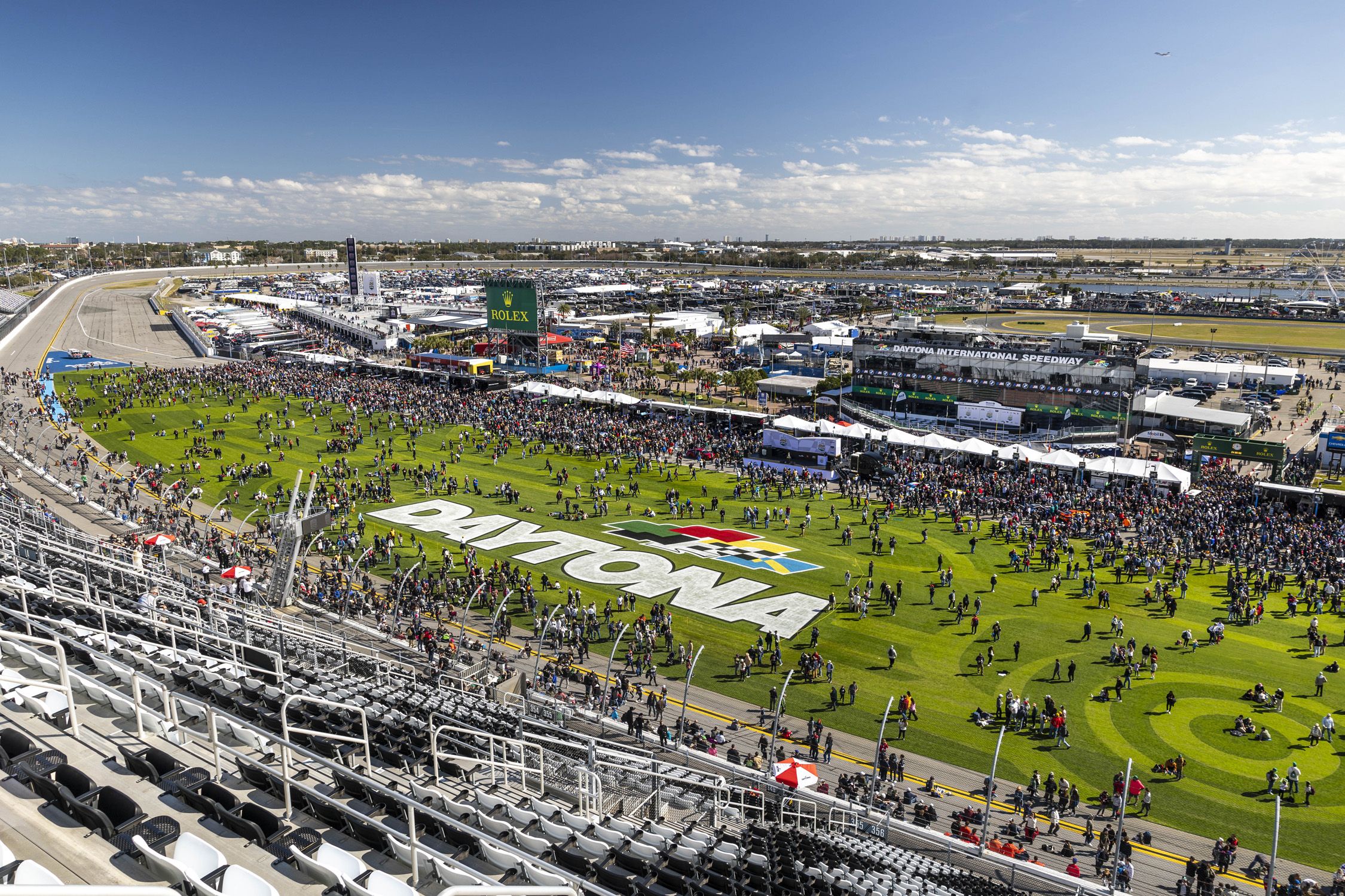 View Photos of the 2025 Rolex 24 at Daytona