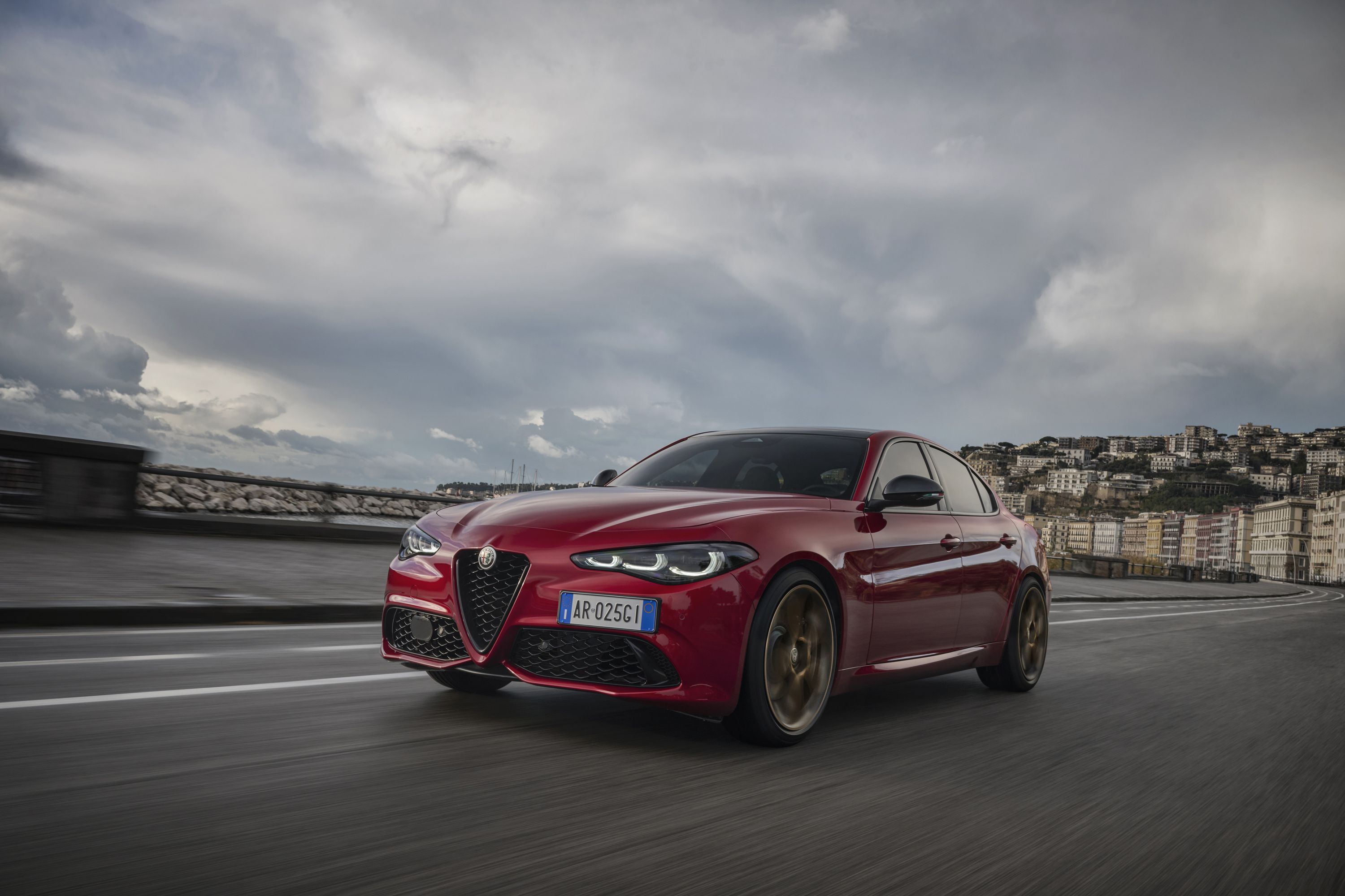 2025 Alfa Romeo Giulia, Stelvio, and Tonale Get Intensa Special Editions