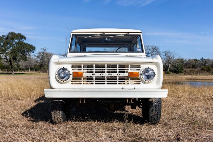 1976 Ford Bronco on Bring a Trailer Is Exactly How You’d Want to Find One