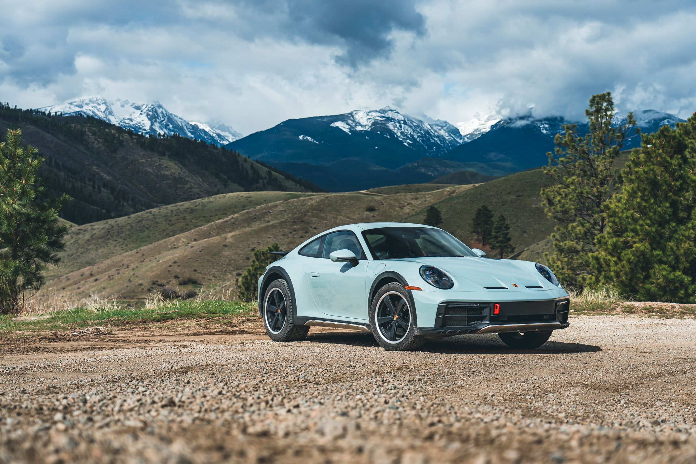 Porsche 911 Dakar Will Reportedly Return with Hybrid Powertrain
