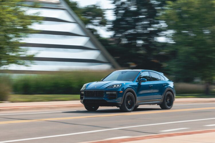 2024 Porsche Cayenne Hybrid