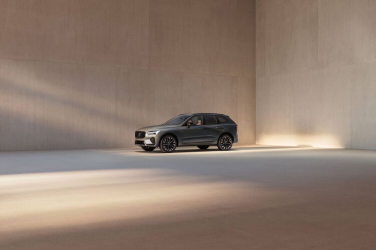 2026 Volvo XC60 Hybrid