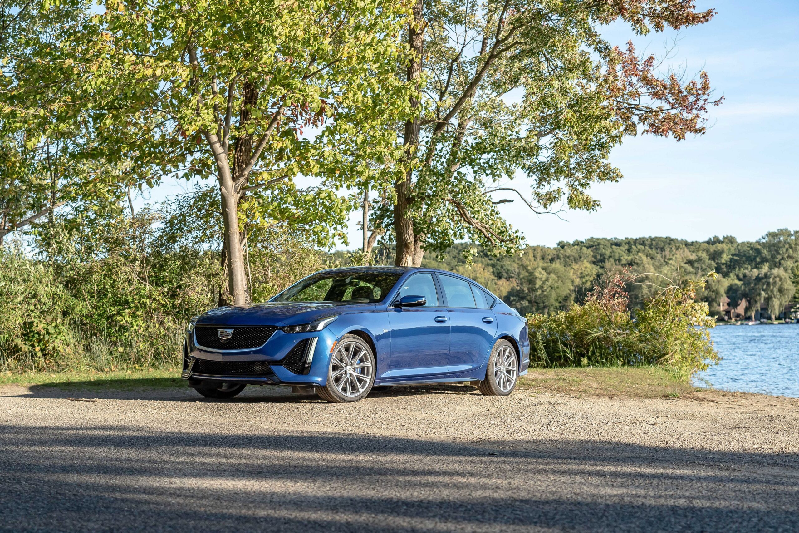 GM Recalls 90K Chevy Camaros, Cadillac Sedans over Faulty Transmissions