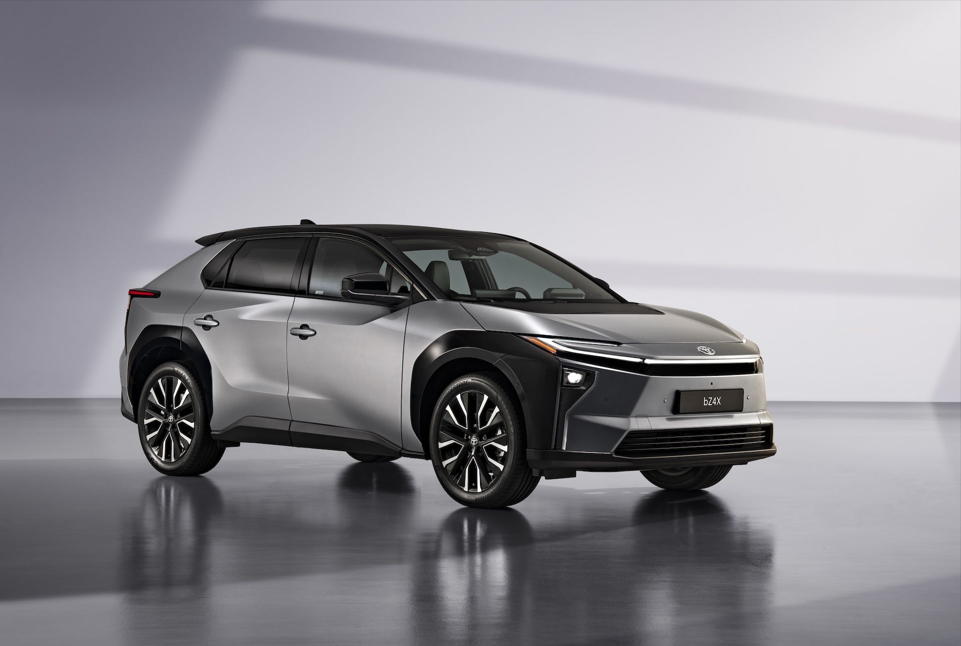 Toyota bZ4X EV Gets a Facelift and Now Offers up to 337 HP