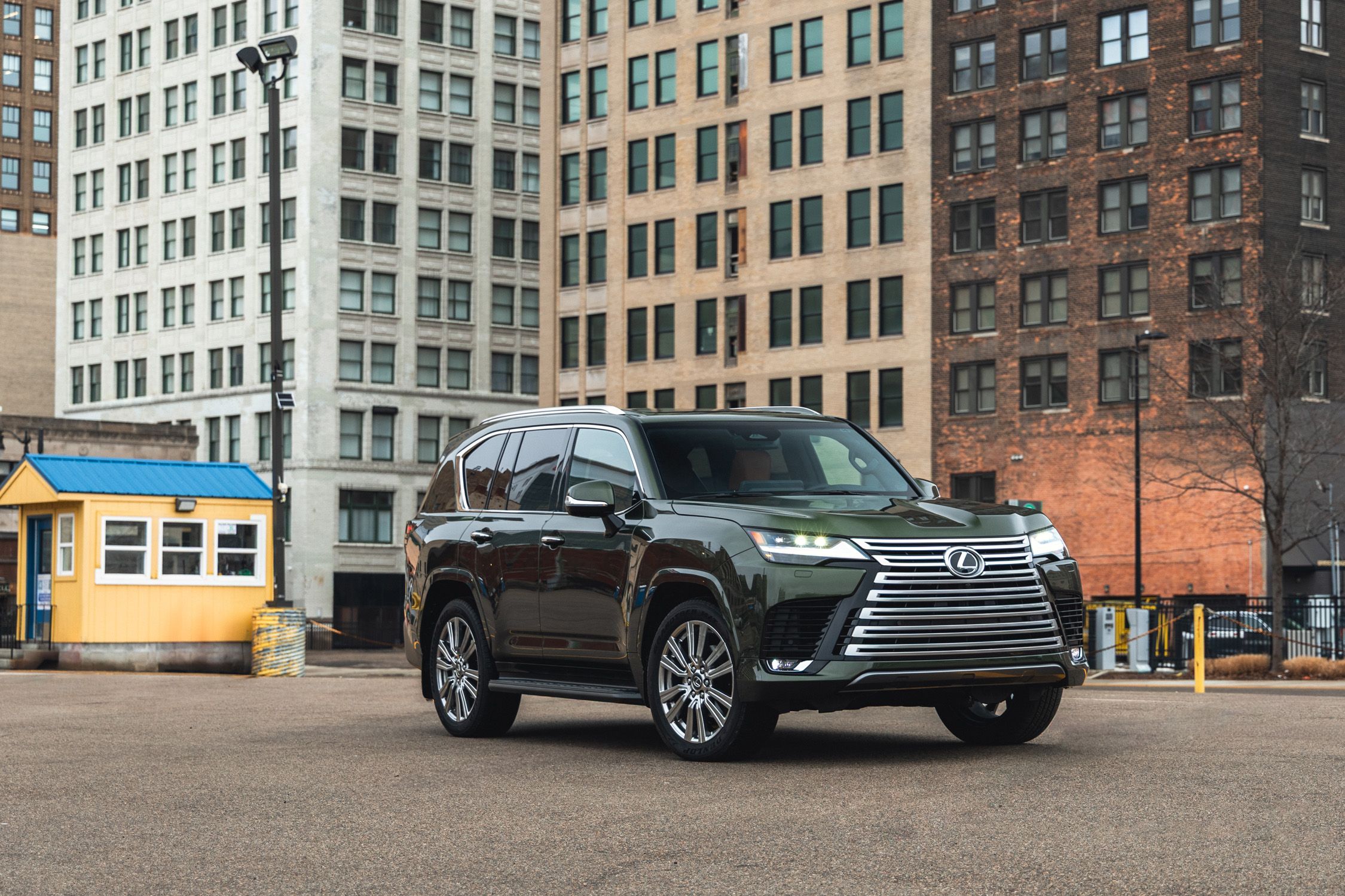 View Exterior Photos of the 2025 Lexus LX Hybrid