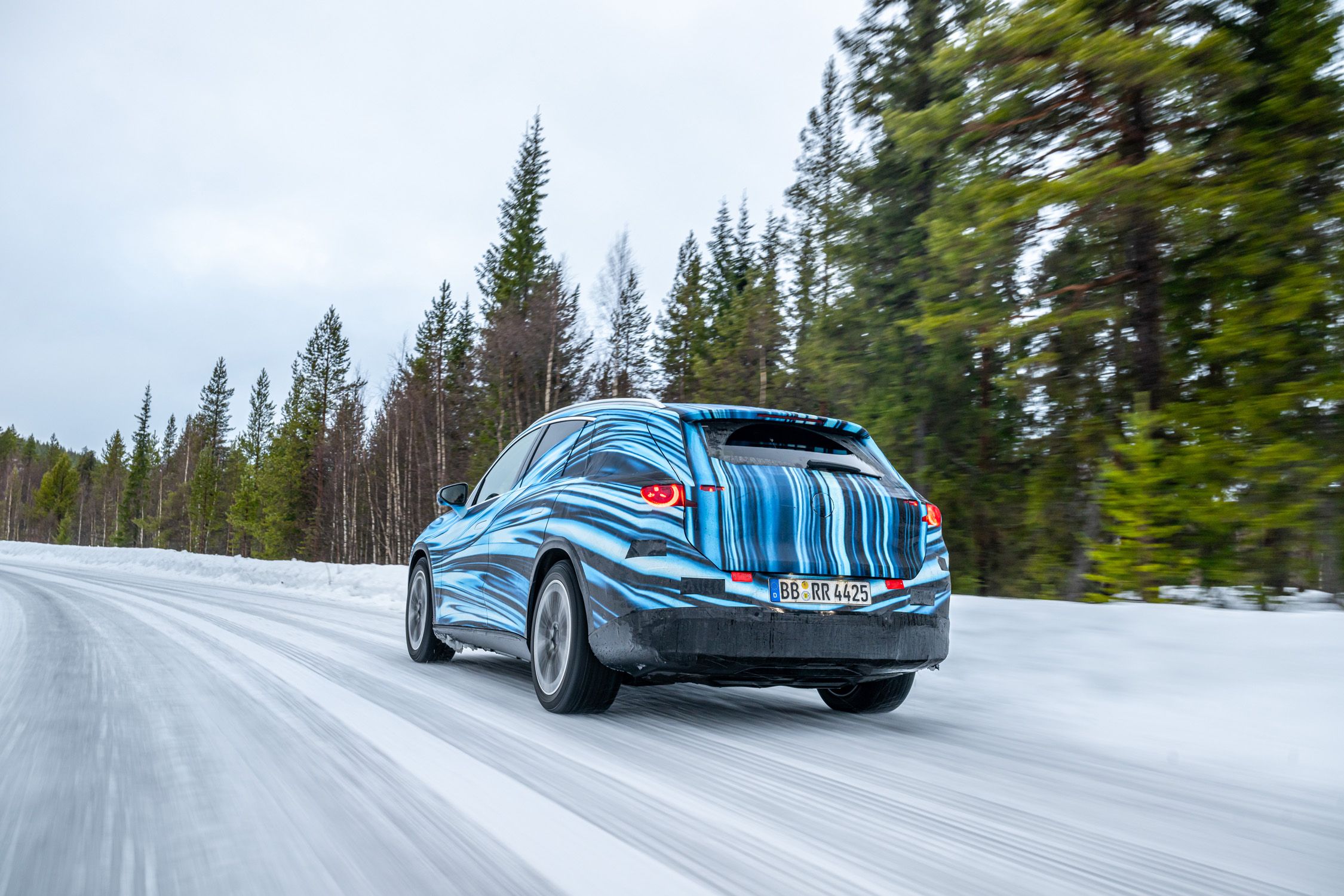 View Photos of the 2026 Mercedes-Benz GLC-Class Electric Prototype