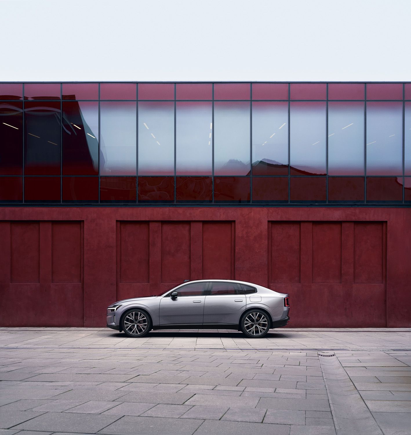 View Exterior Photos of the 2026 Volvo ES90