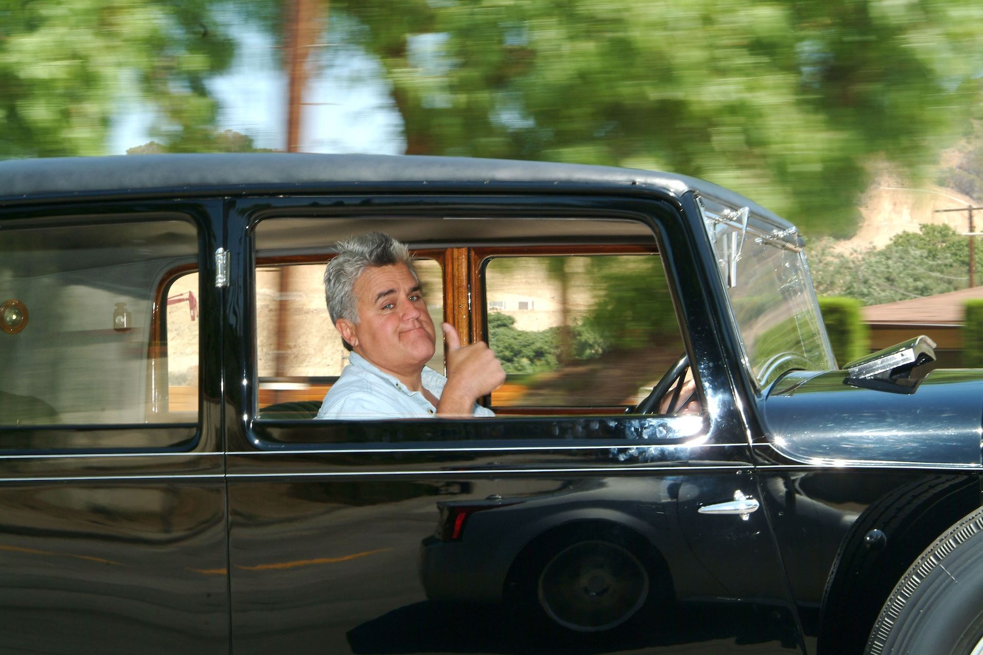 ‘Leno’s Law’ Aims to Relax Smog Rules for California Classic Cars