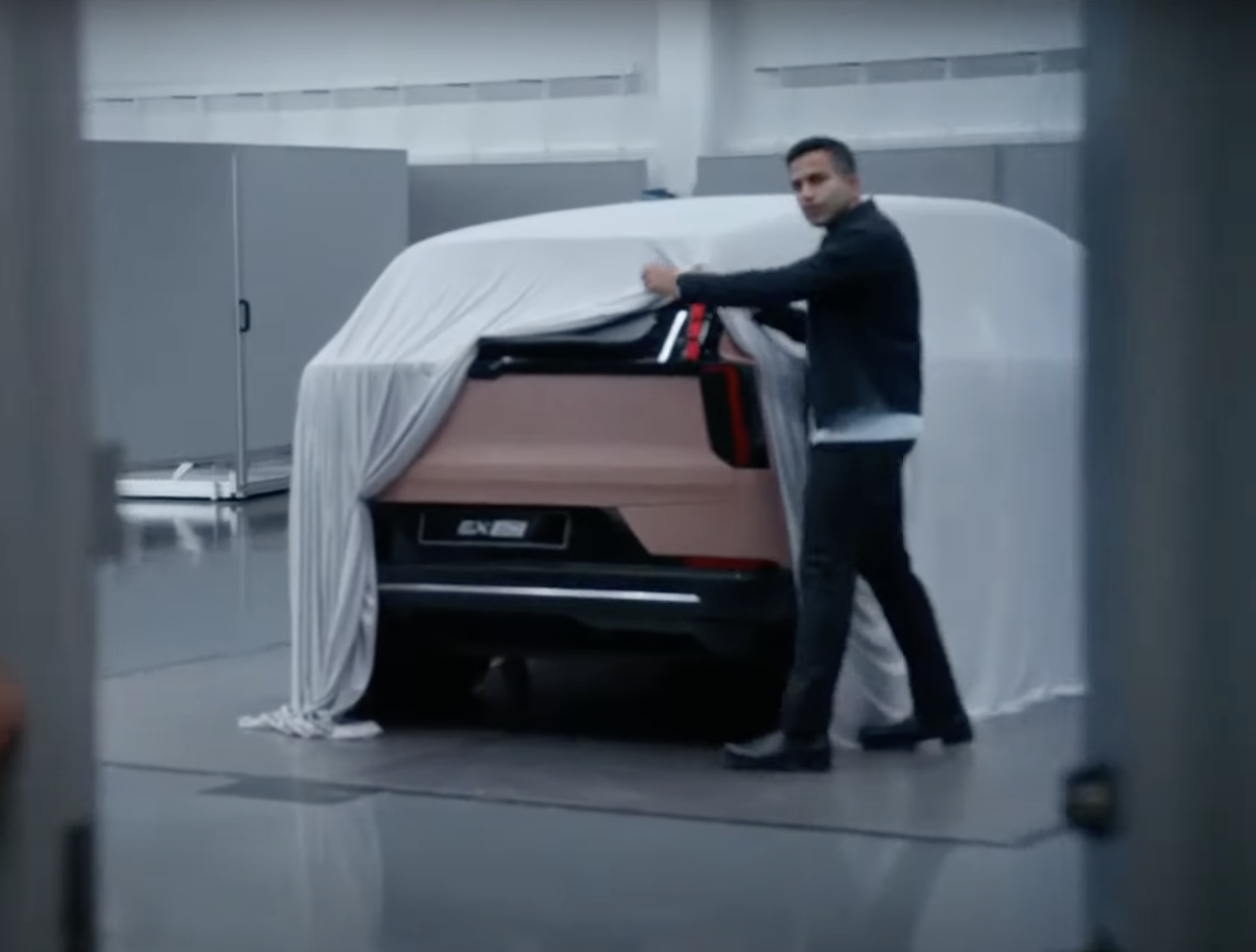 2027 Volvo EX60 Electric Crossover Teased for the First Time