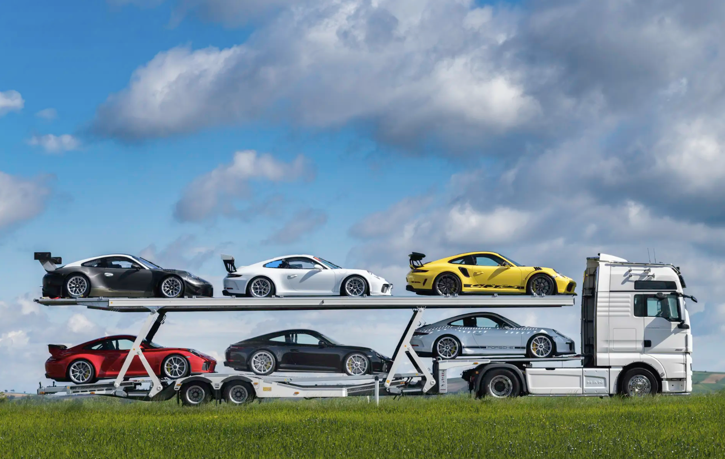 Six-Pack of Porsche 911s Is up for Auction
