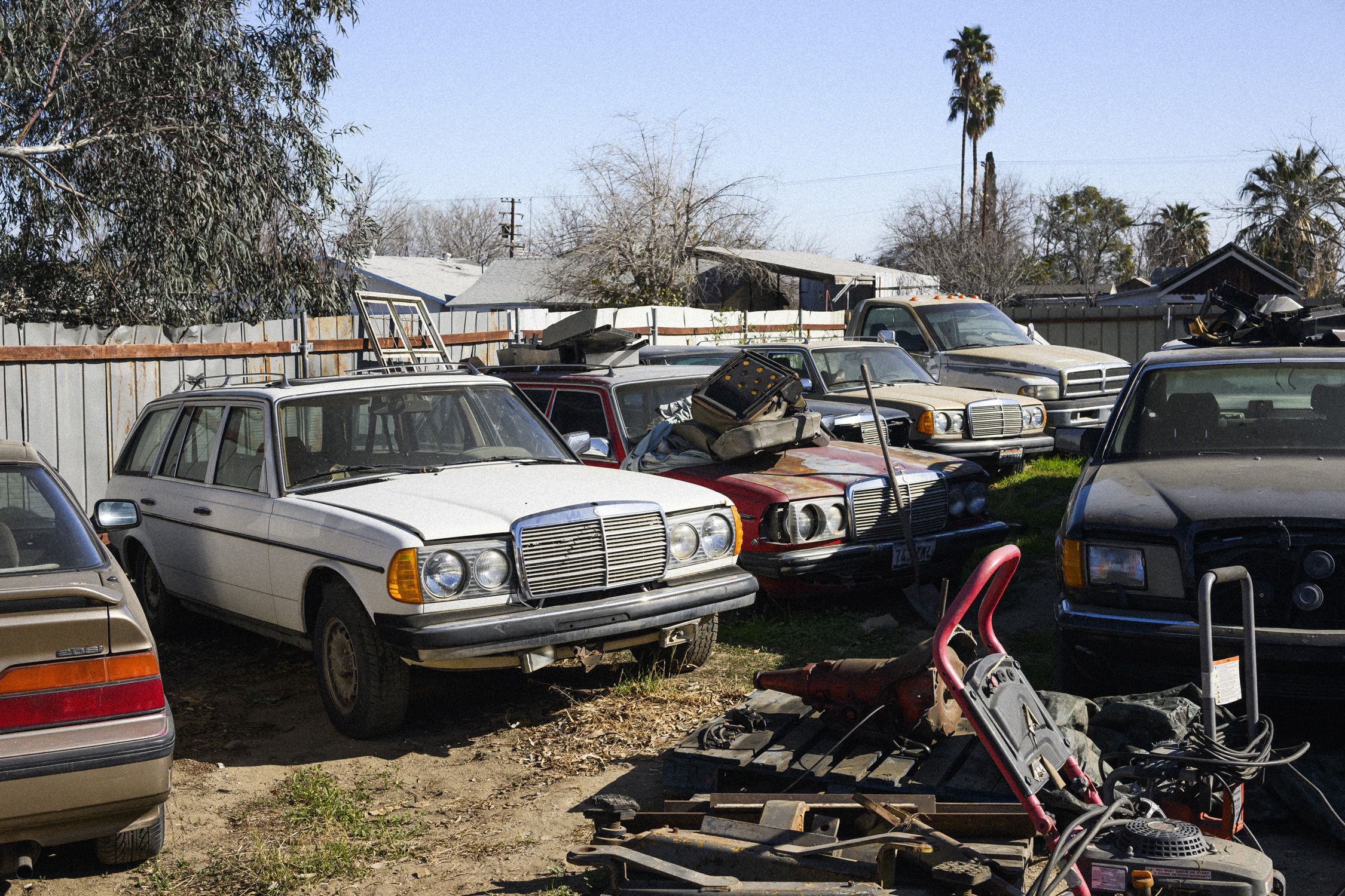 View Photos of the Vintage Mercedes-Benz W123 Suspension Rebuilds