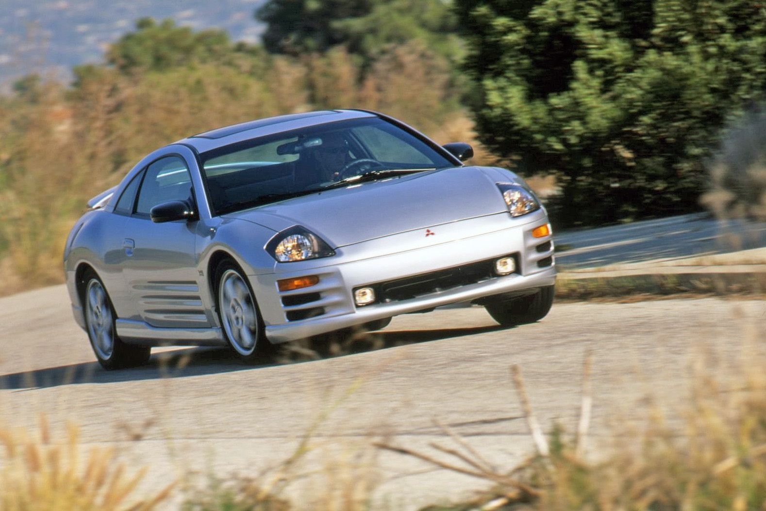 View Photos of the 2000 Mitsubishi Eclipse