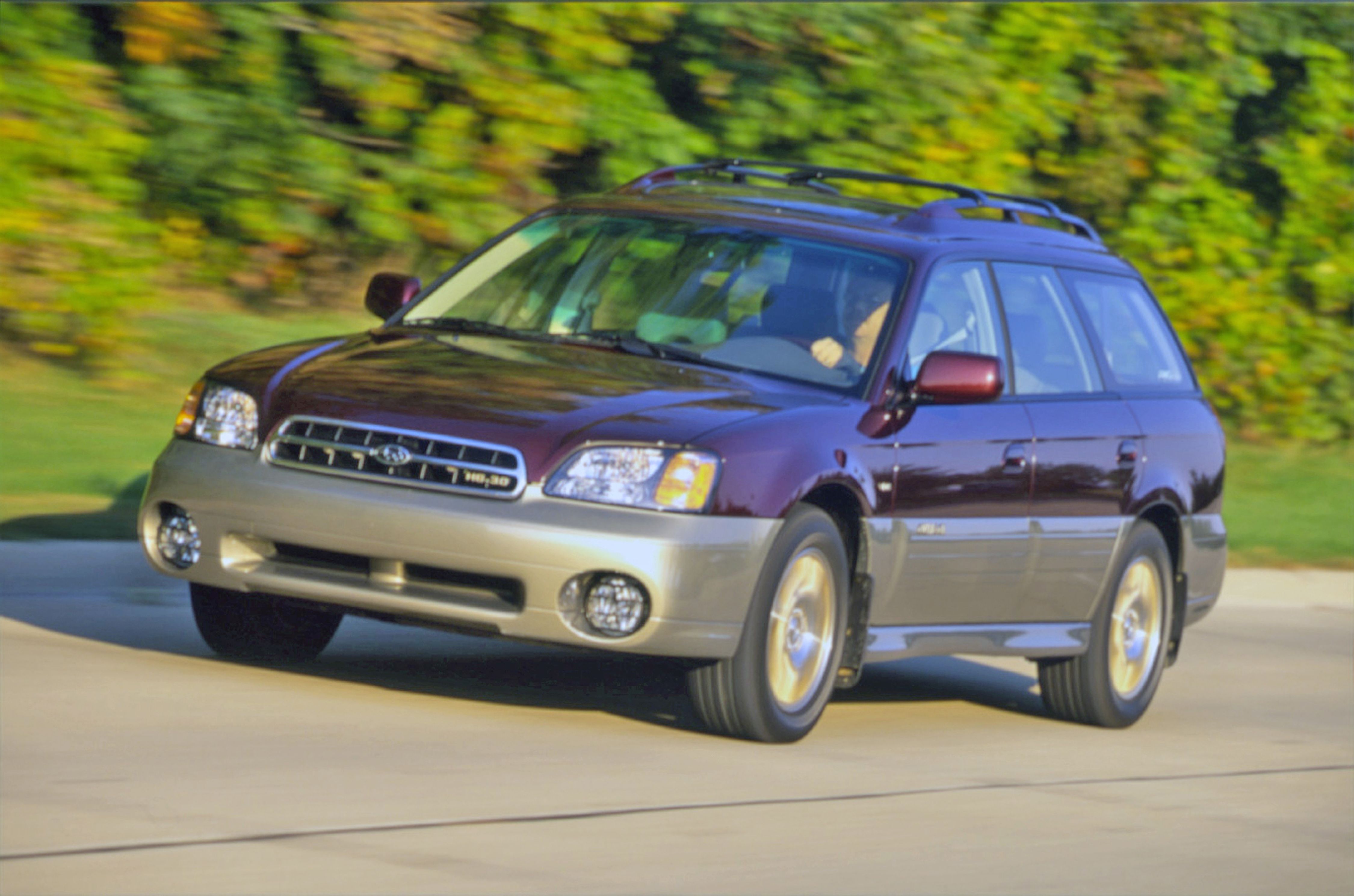 View Photos of the 2001 Subaru Outback H6-3.0VDC