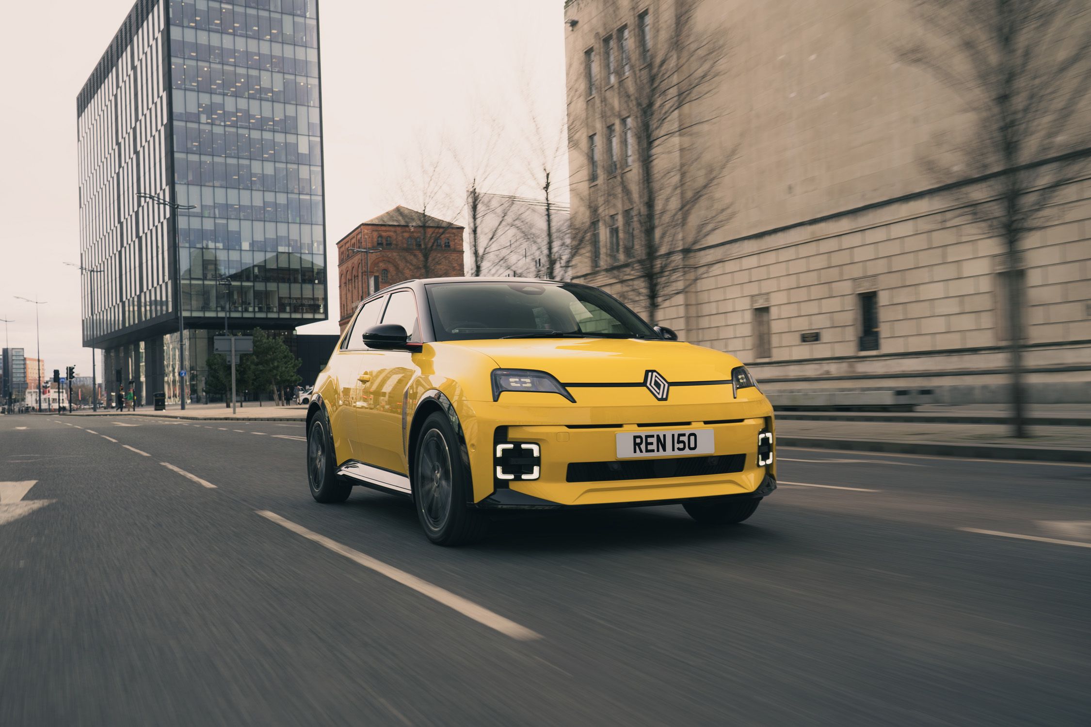 The New Renault 5 E-Tech Charms as an Urban EV