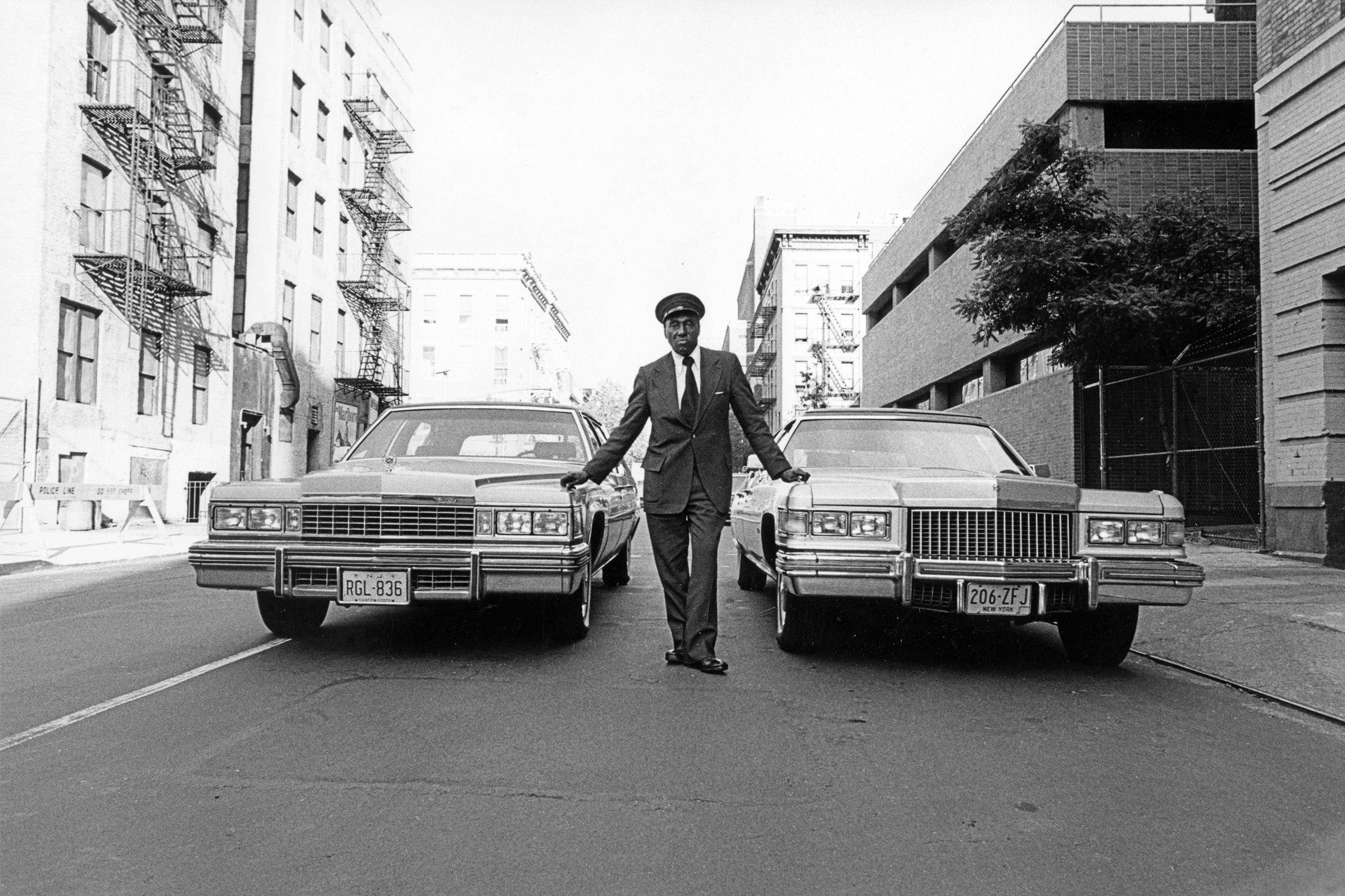 View Photos of the 1978 Cadillac Coupe de Ville