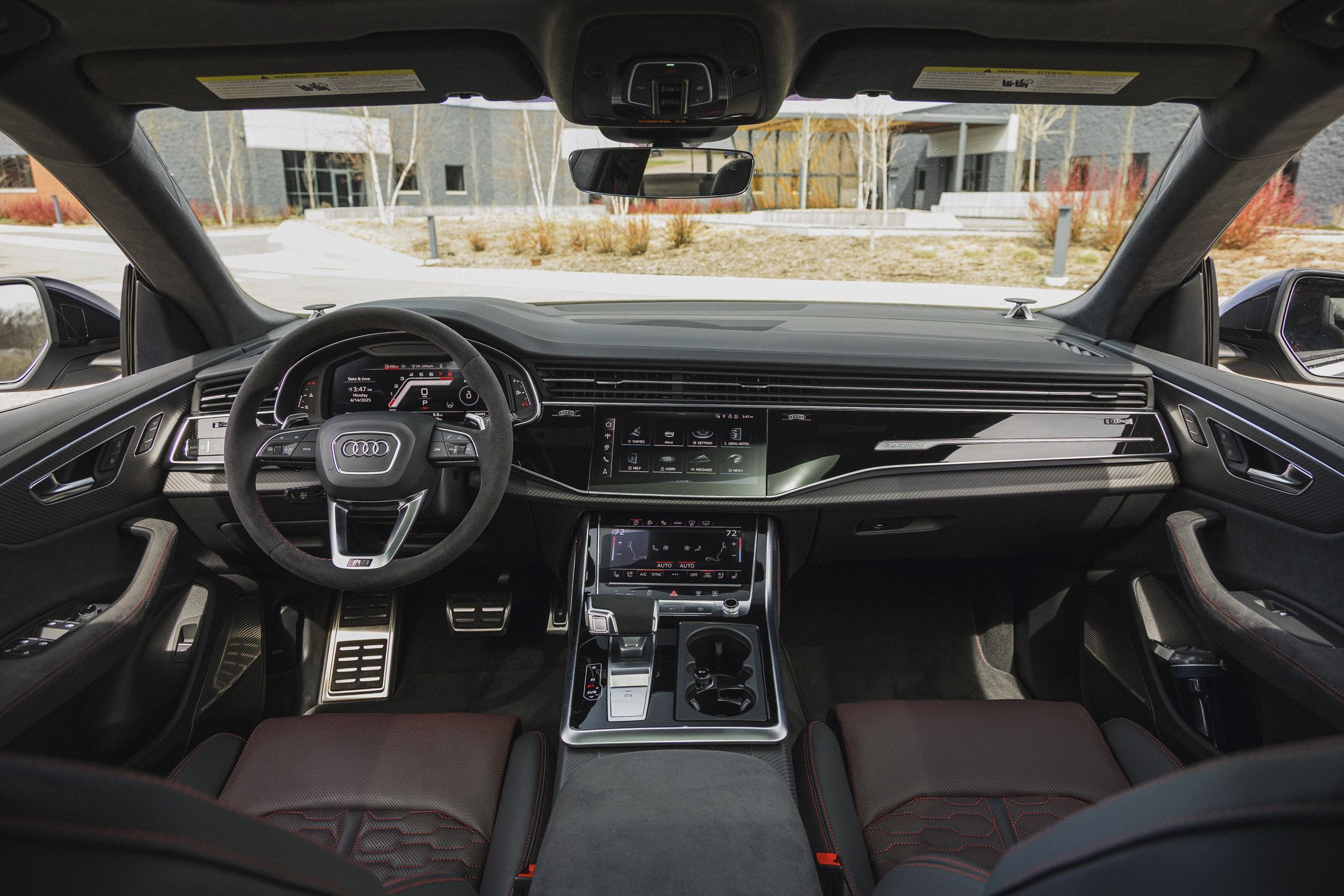 View Interior Photos of the 2025 Audi RS Q8 Performance