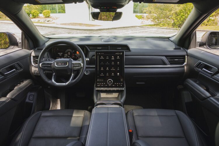 View Interior Photos of the 2025 GMC Terrain
