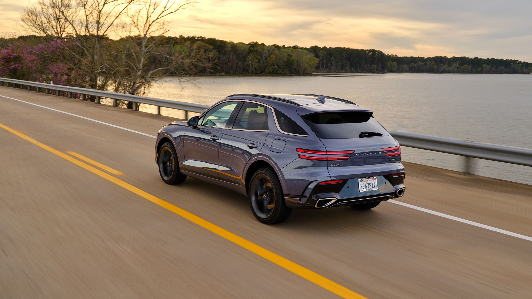 View Photos of the 2026 Genesis GV70