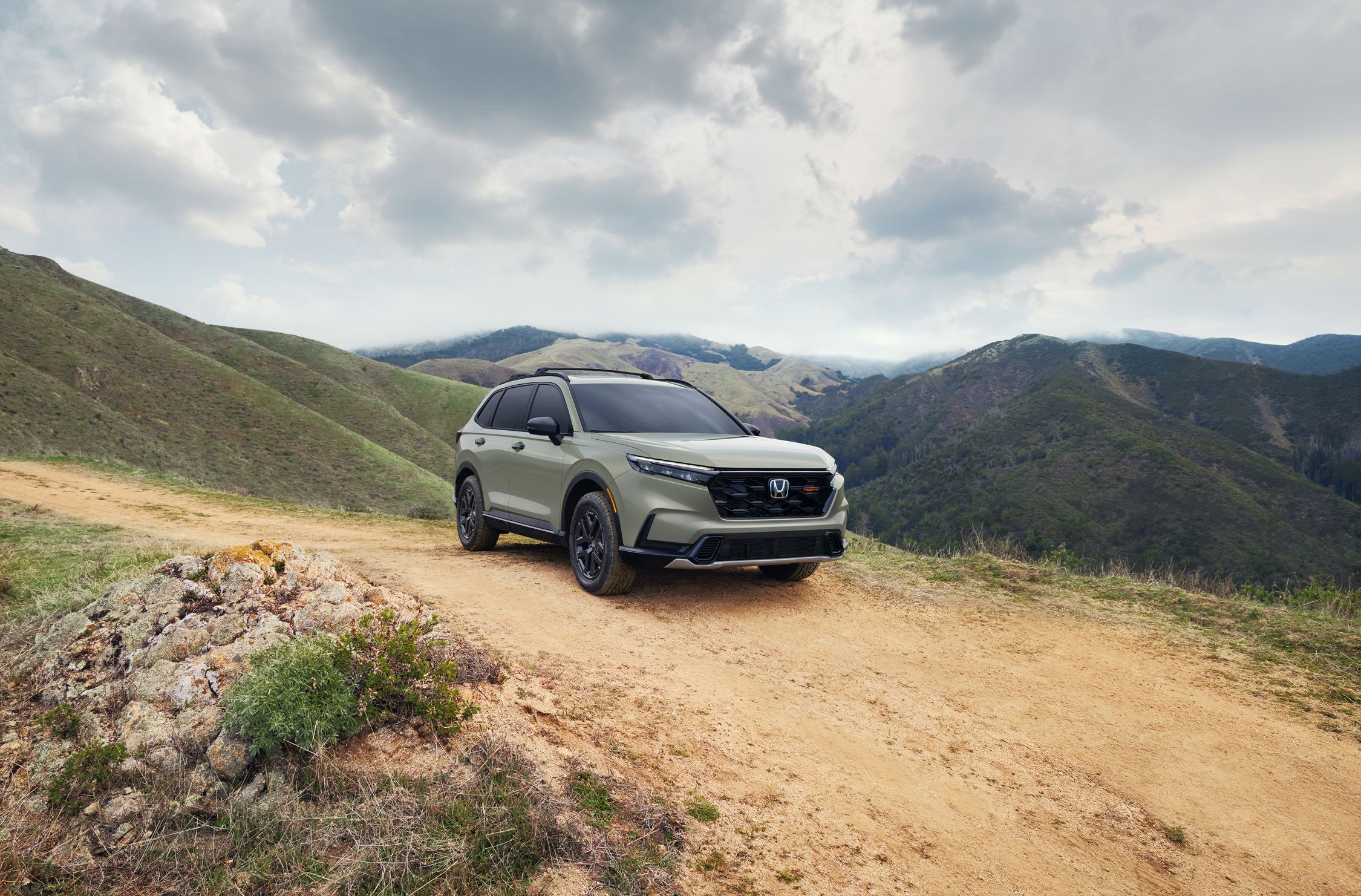 View Exterior Photos of the 2026 Honda CR-V Hybrid TrailSport