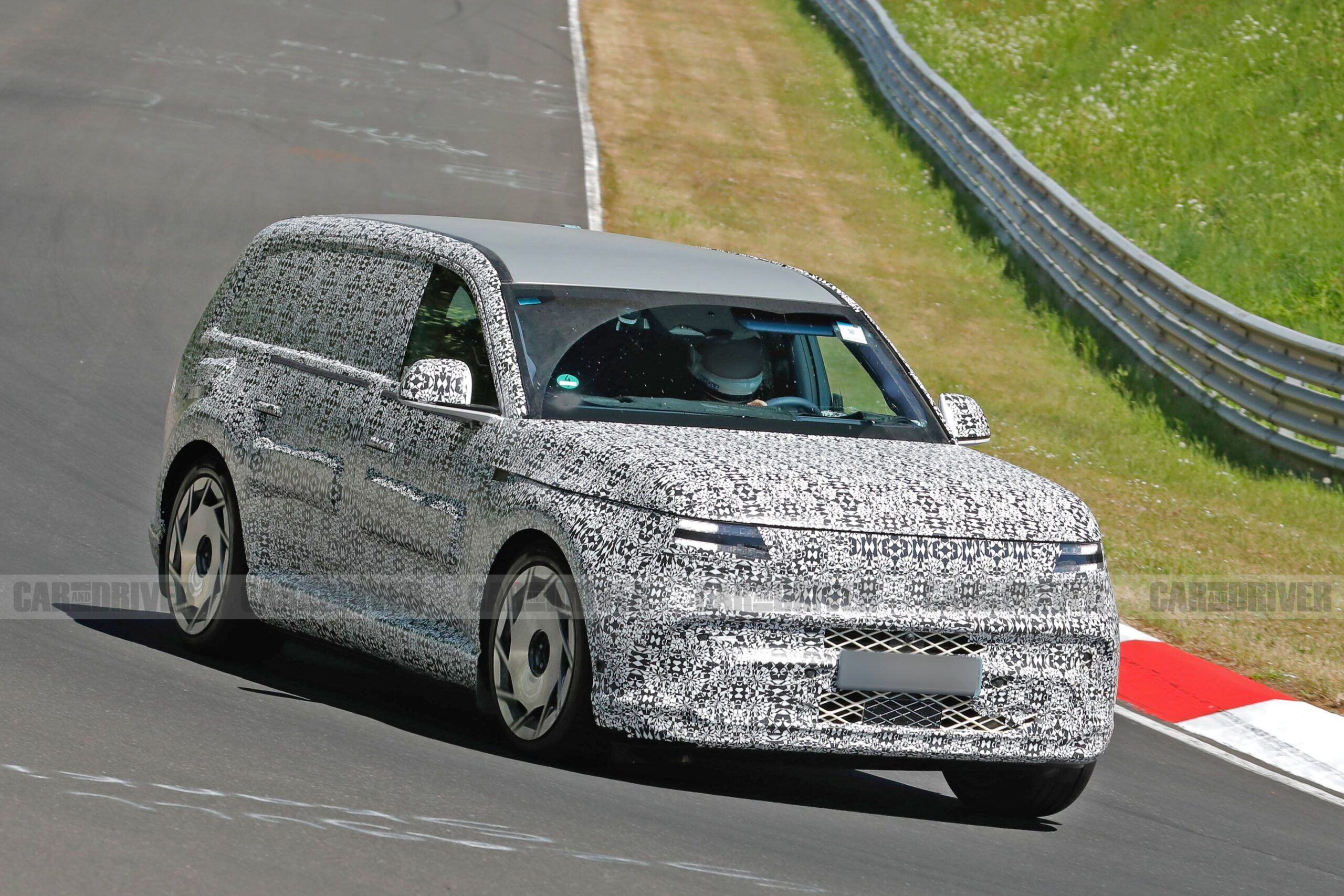 2026 Genesis GV90 Electric Flagship SUV Looks Massive in Spy Photos