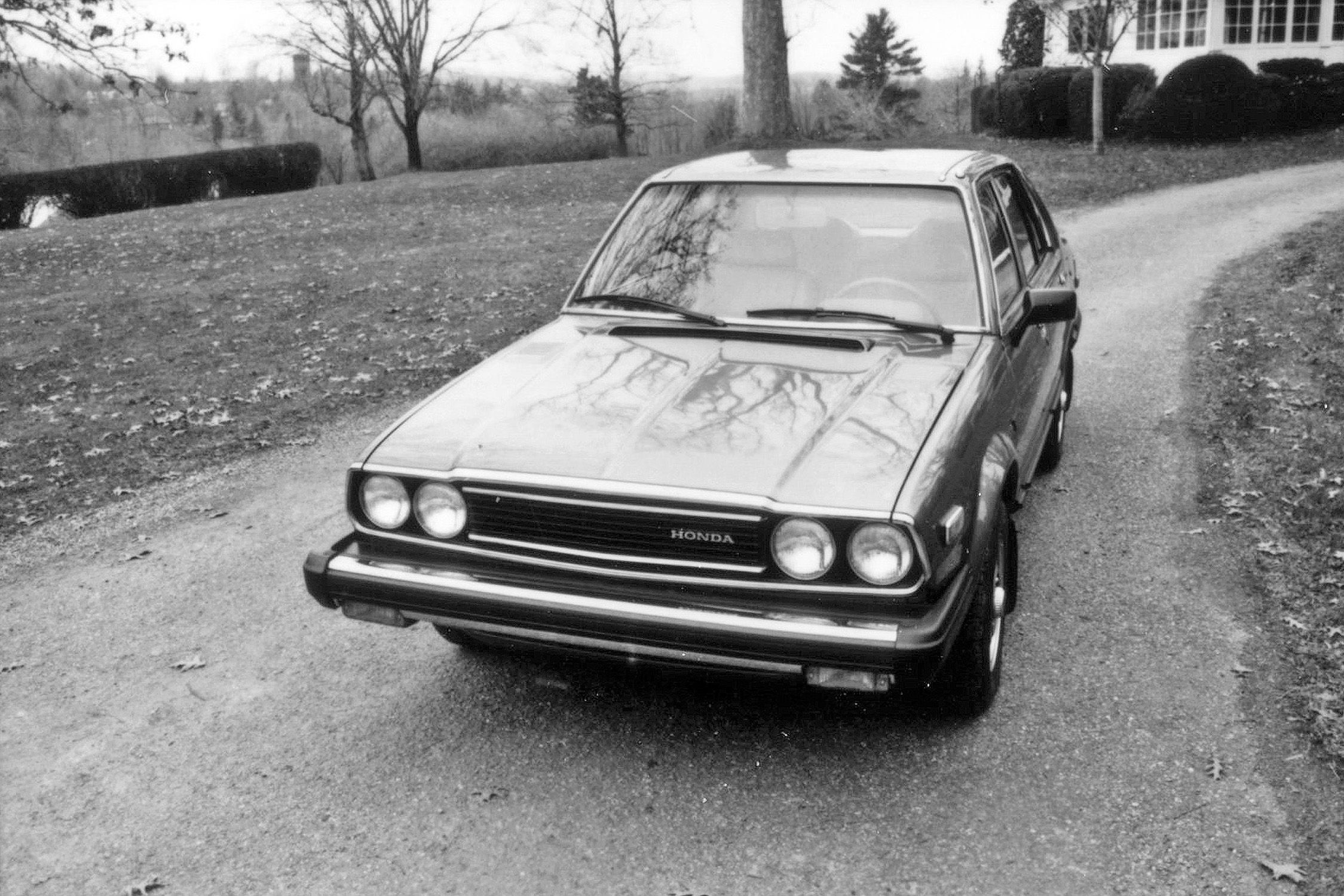 View Photos of the 1981 Honda Accord SE