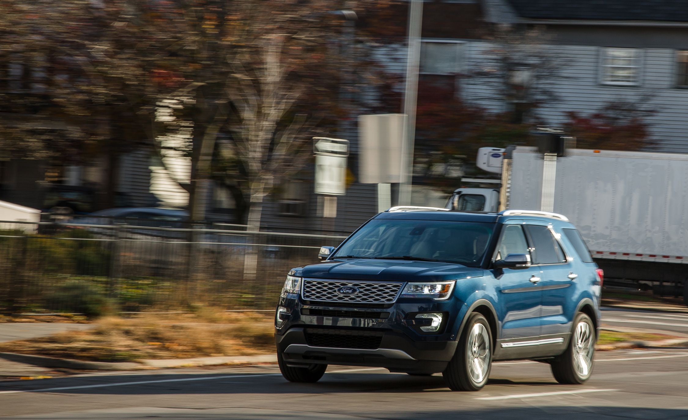 Ford Recalls 492K Explorers over B-Pillar Trim That Might Fly Off