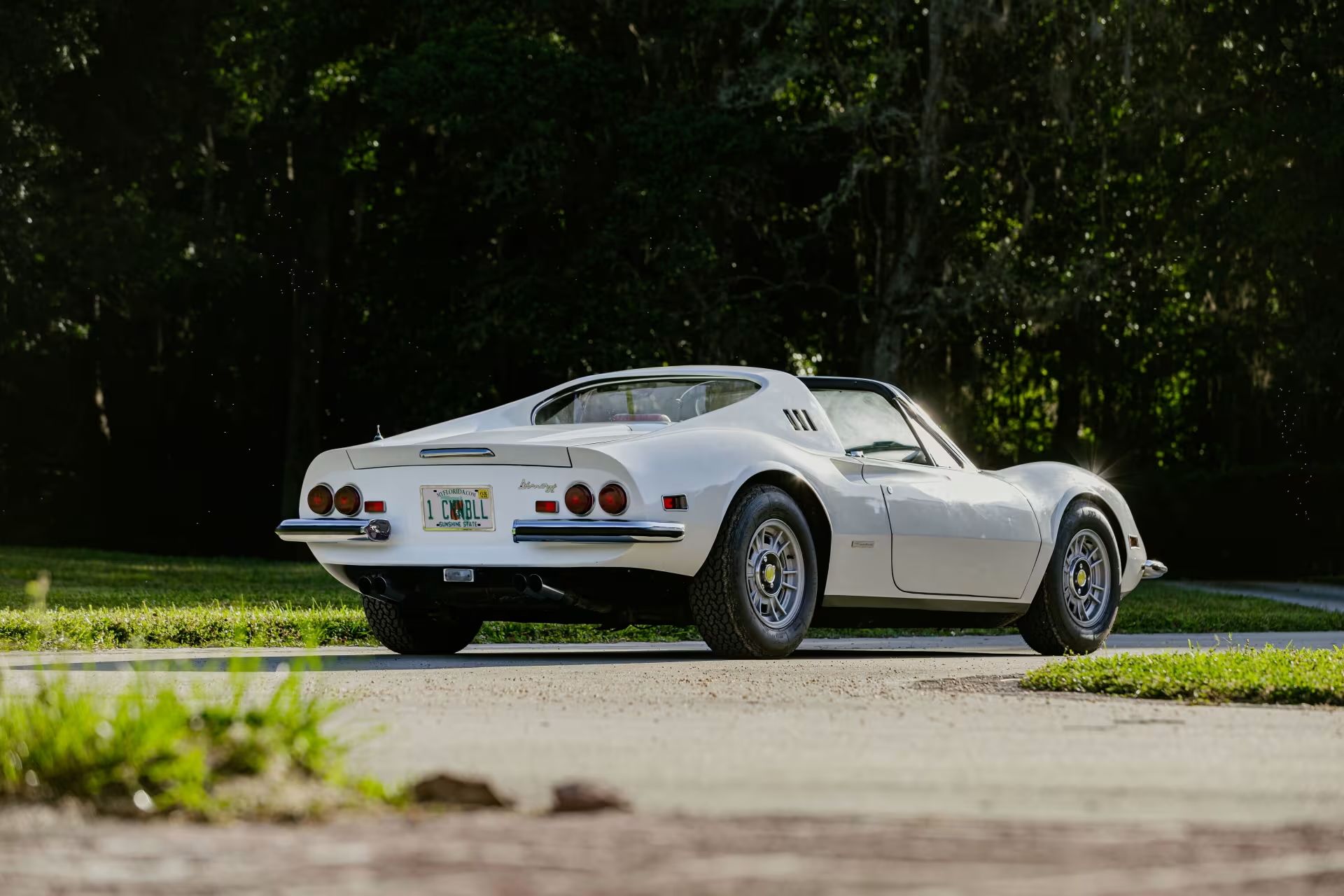 This Cannonball Run–Winning 1973 Dino 246 GTS Is Today’s Auction Find