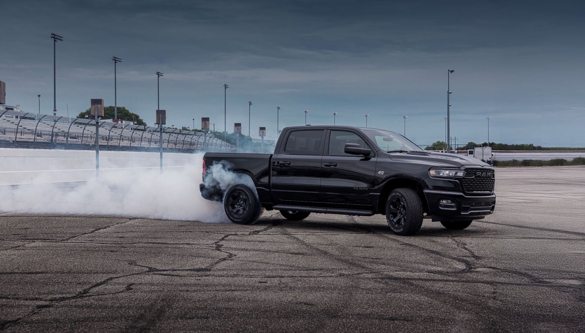 2026 Ram 1500 Gets Its Hemi Back, Keeps Its Six-Cylinder Siblings